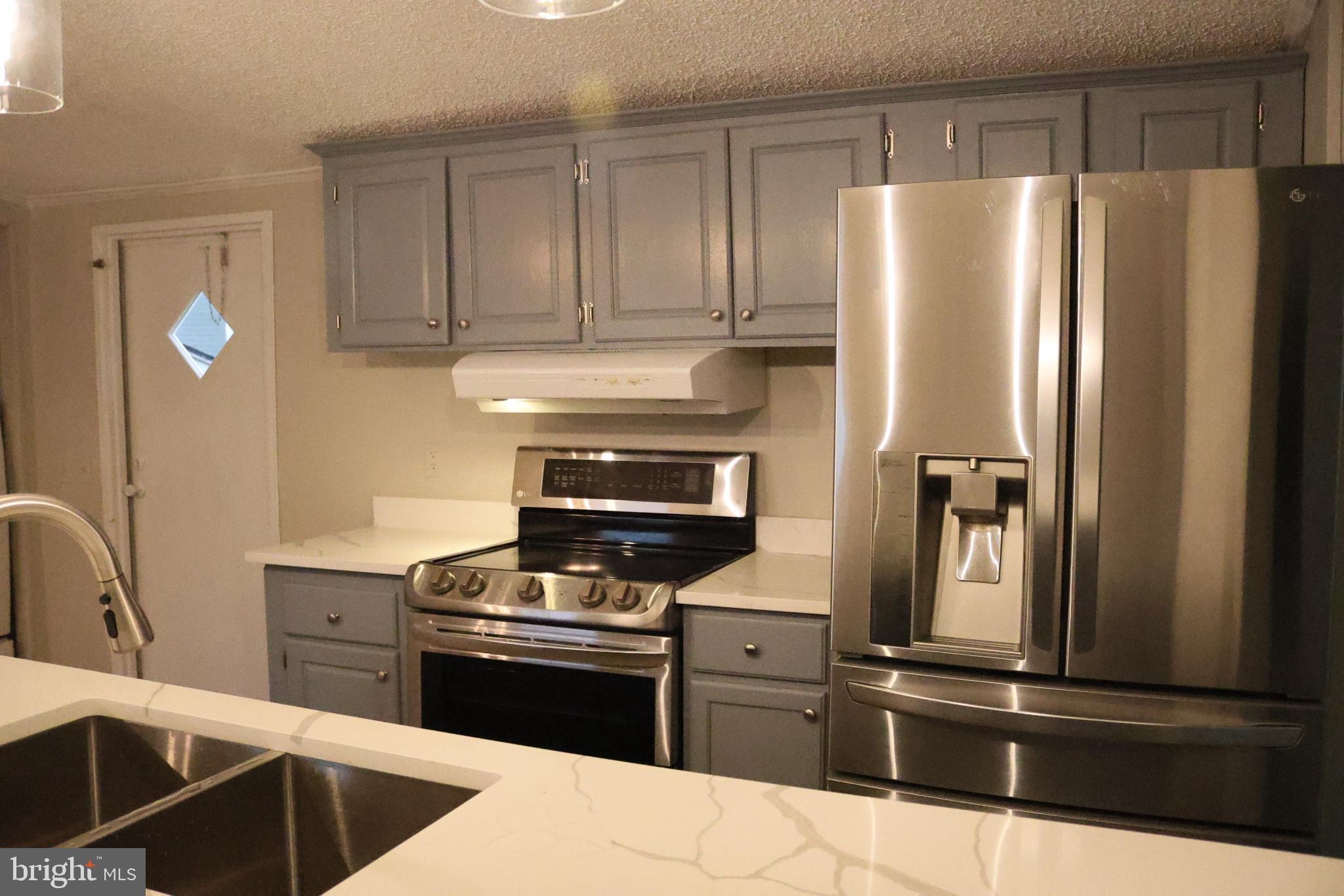 BOONES ESTATES - Residential