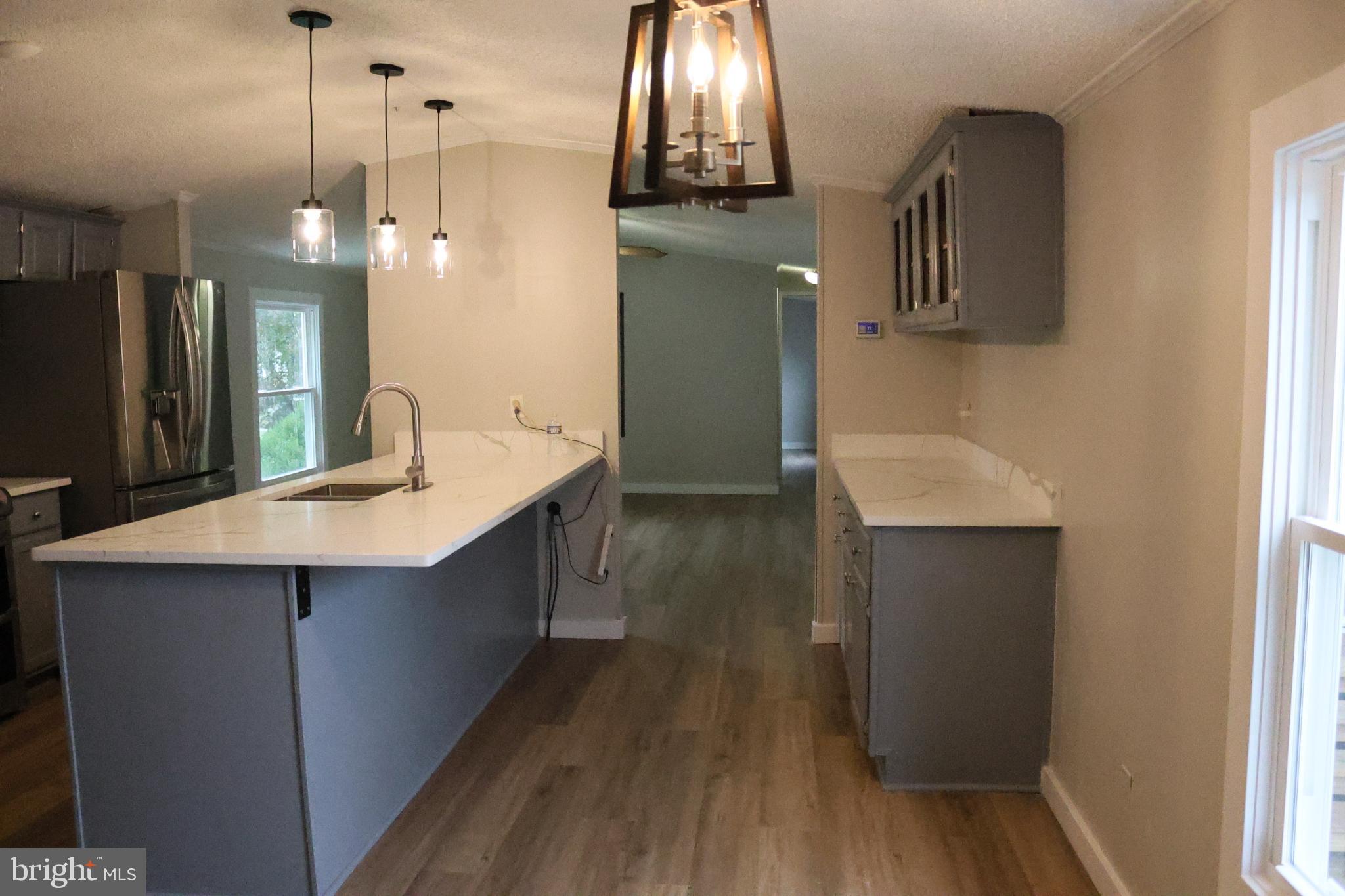 BOONES ESTATES - Residential