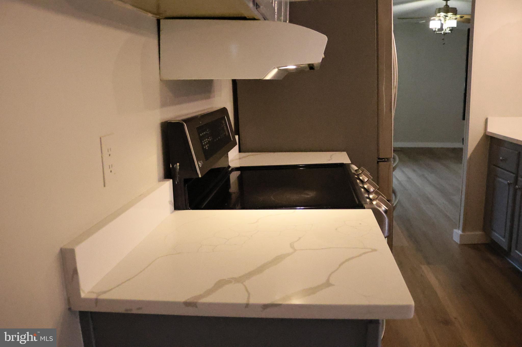 BOONES ESTATES - Residential