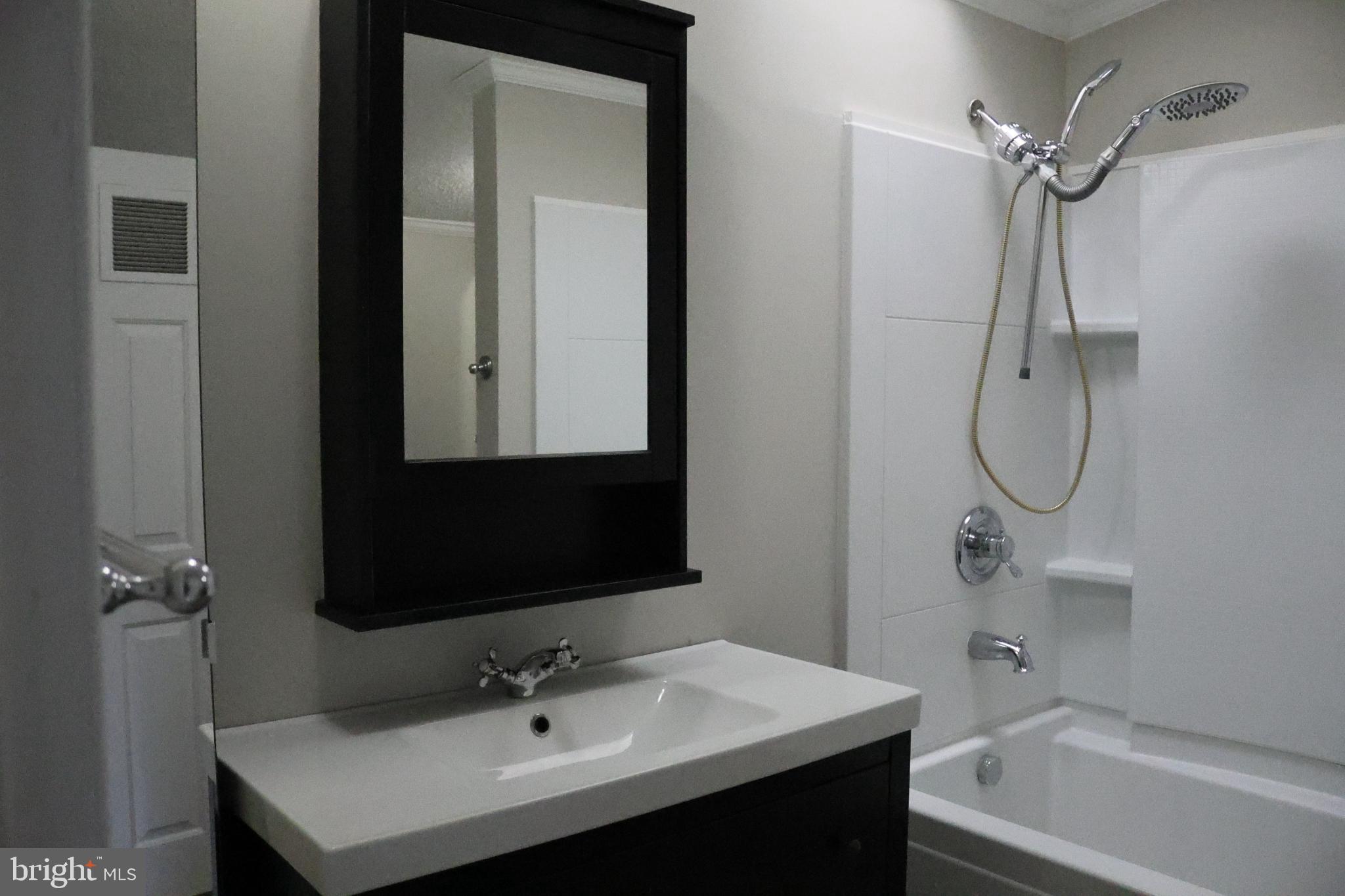 BOONES ESTATES - Residential