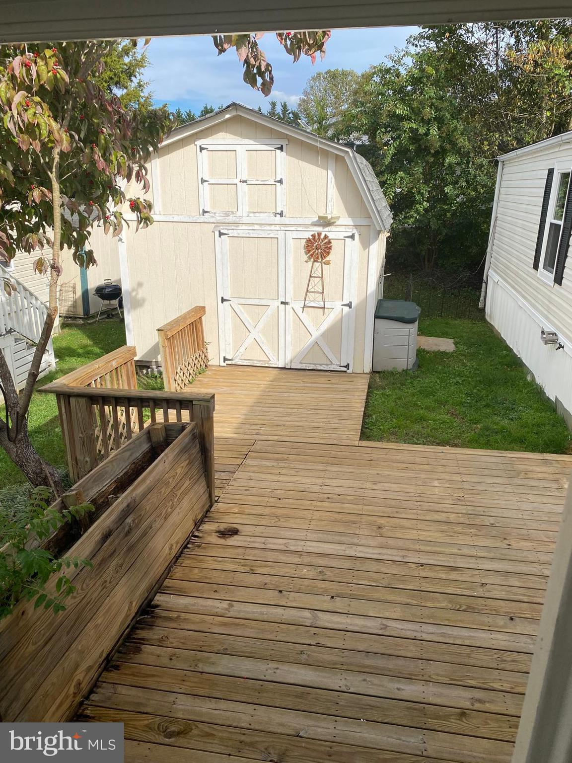 BOONES ESTATES - Residential