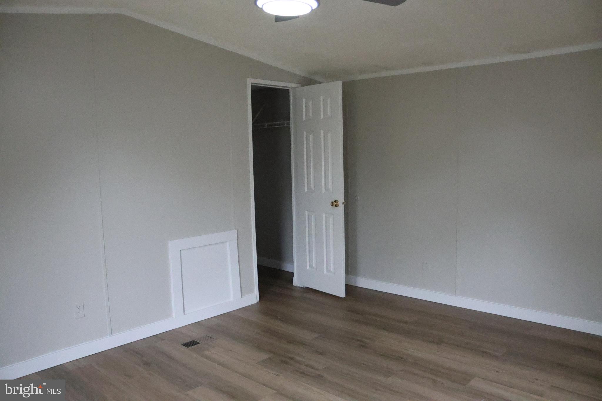 BOONES ESTATES - Residential