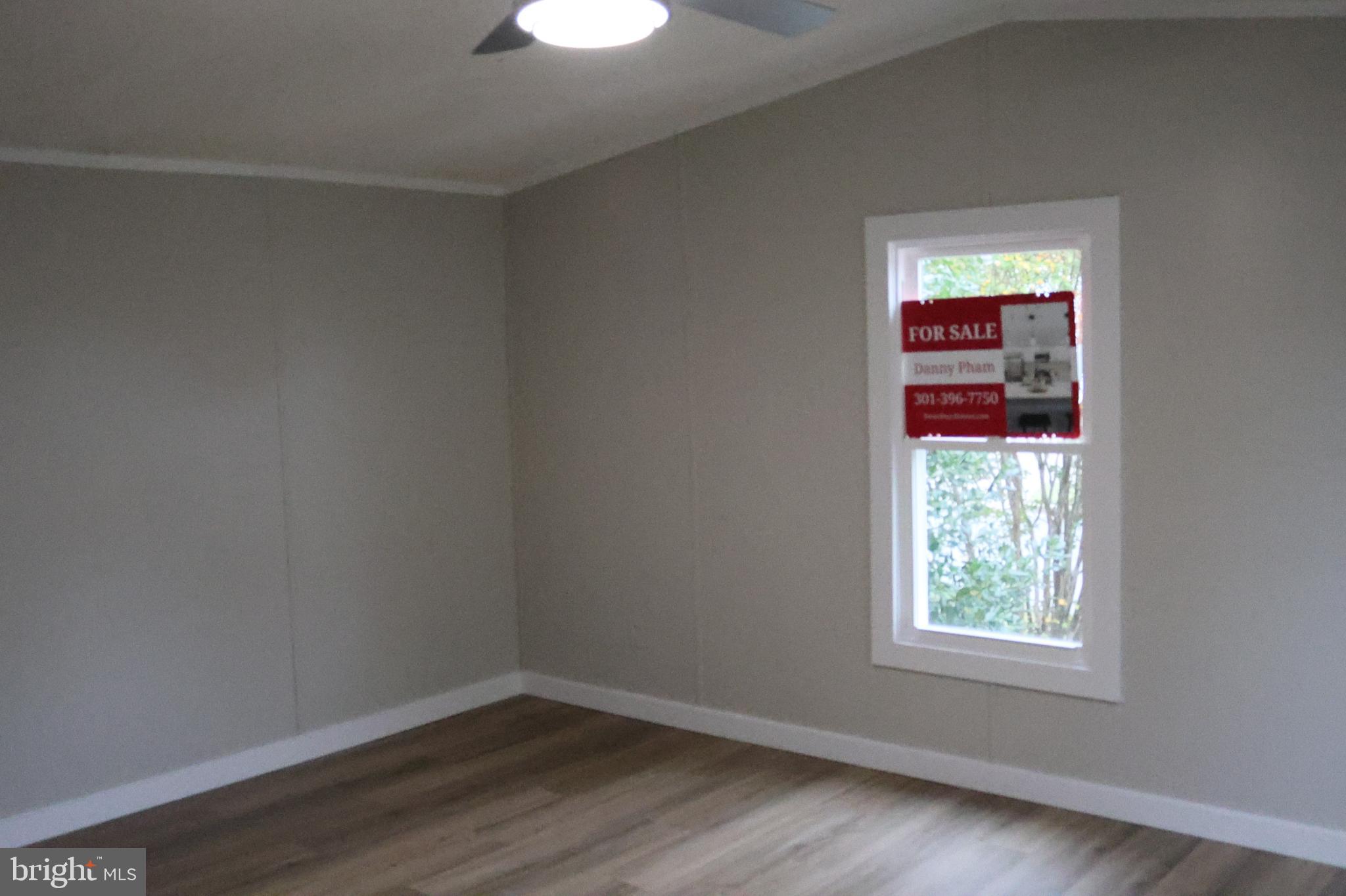 BOONES ESTATES - Residential