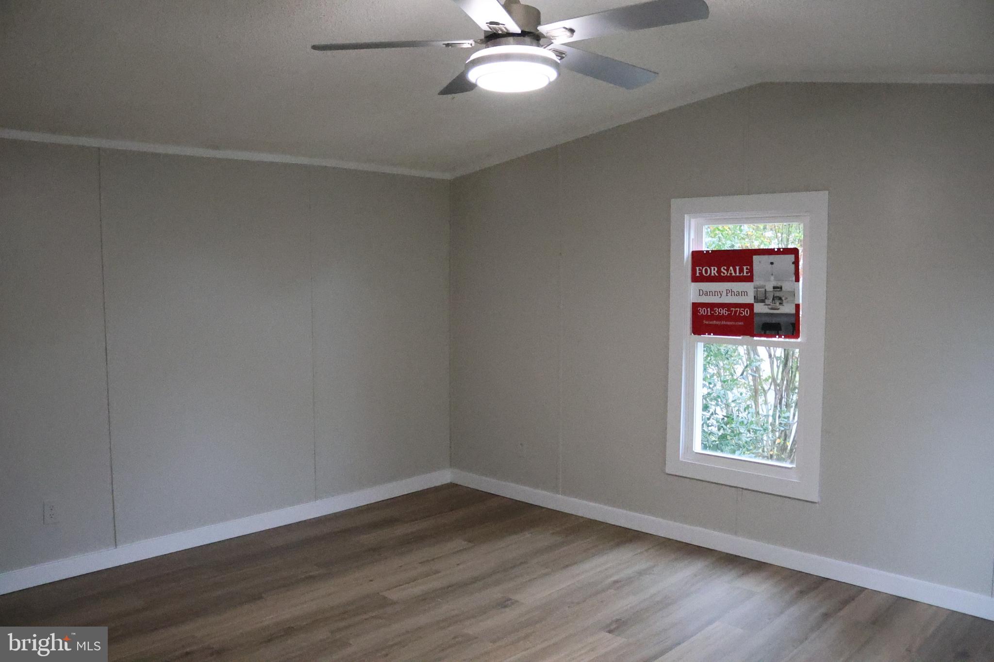 BOONES ESTATES - Residential