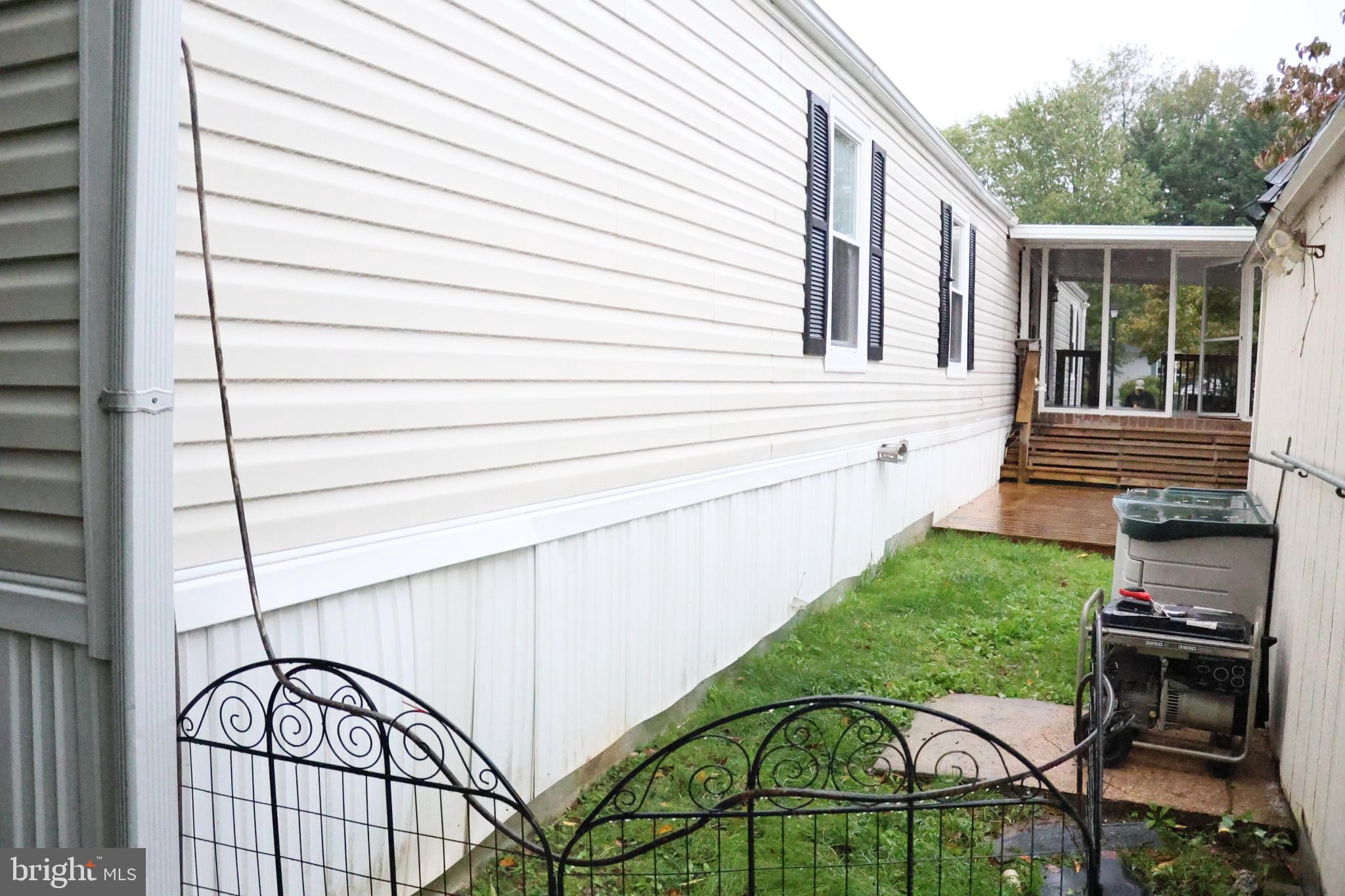 BOONES ESTATES - Residential