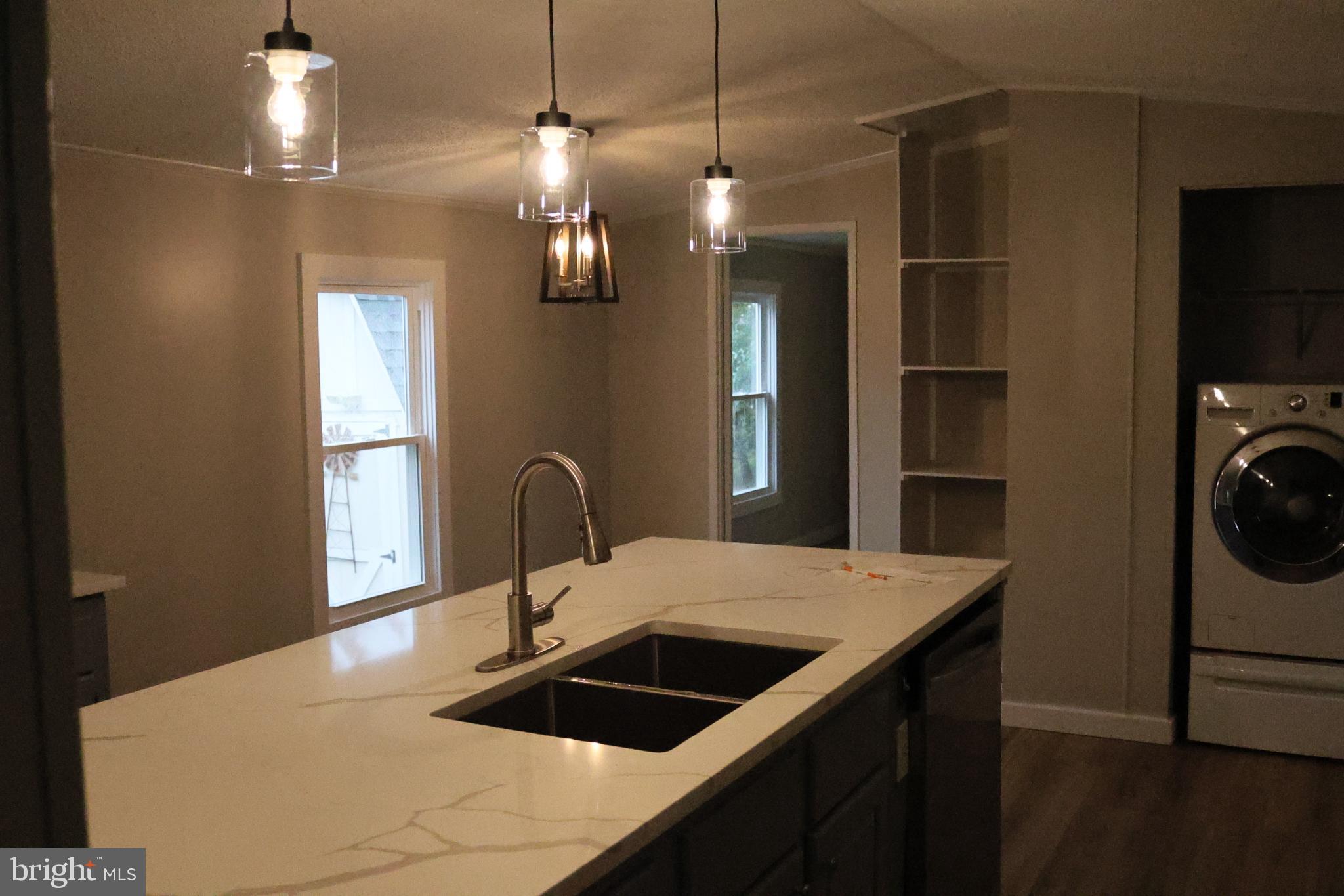 BOONES ESTATES - Residential