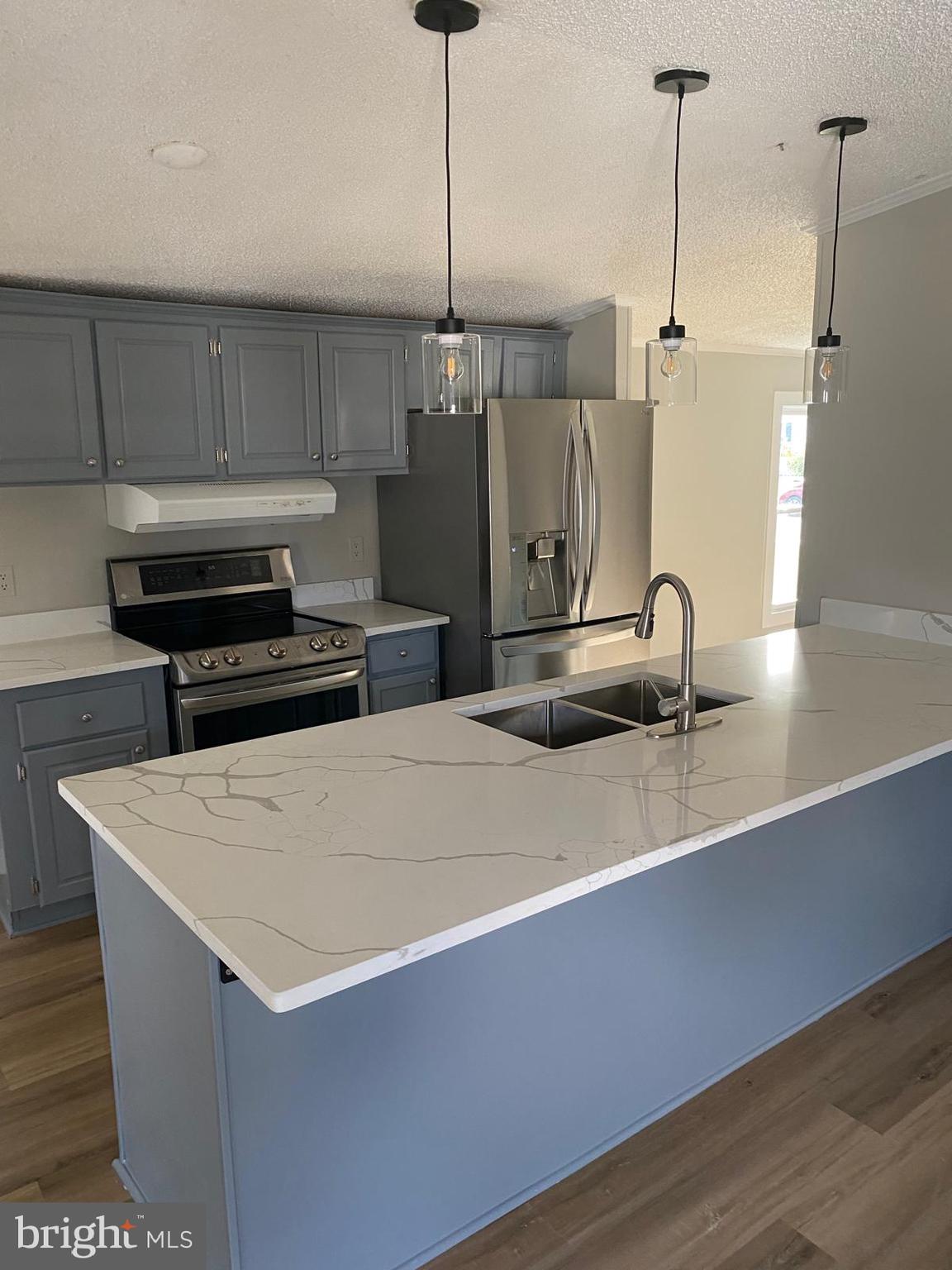 BOONES ESTATES - Residential