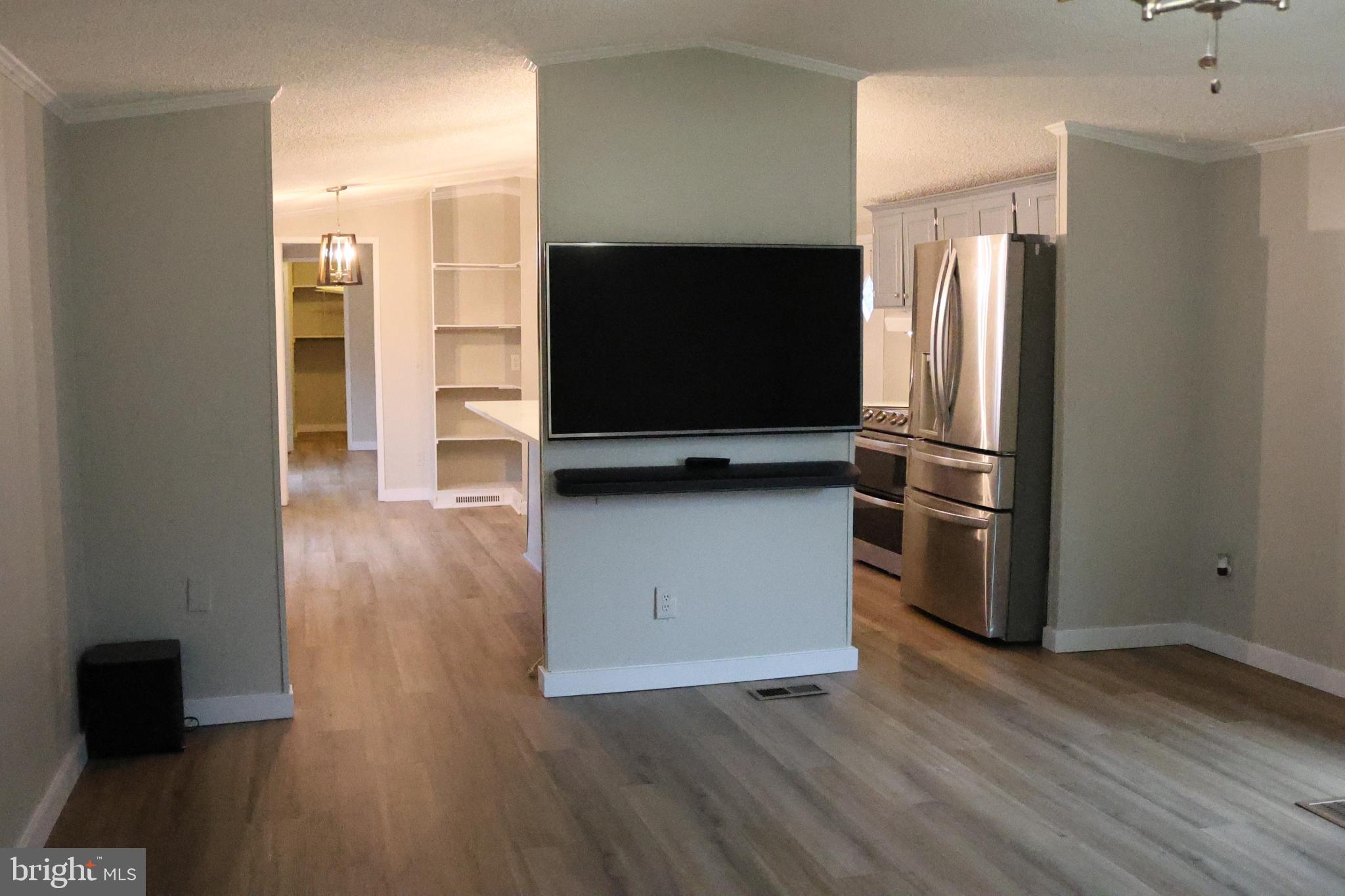 BOONES ESTATES - Residential