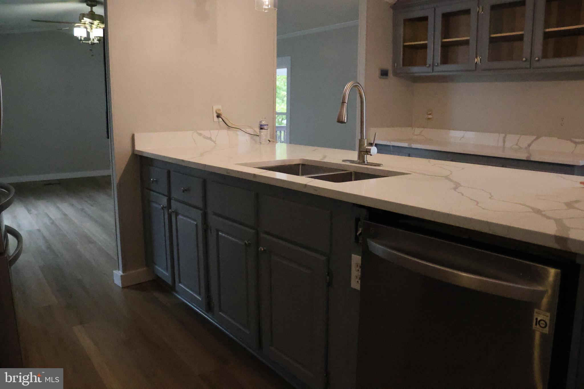 BOONES ESTATES - Residential