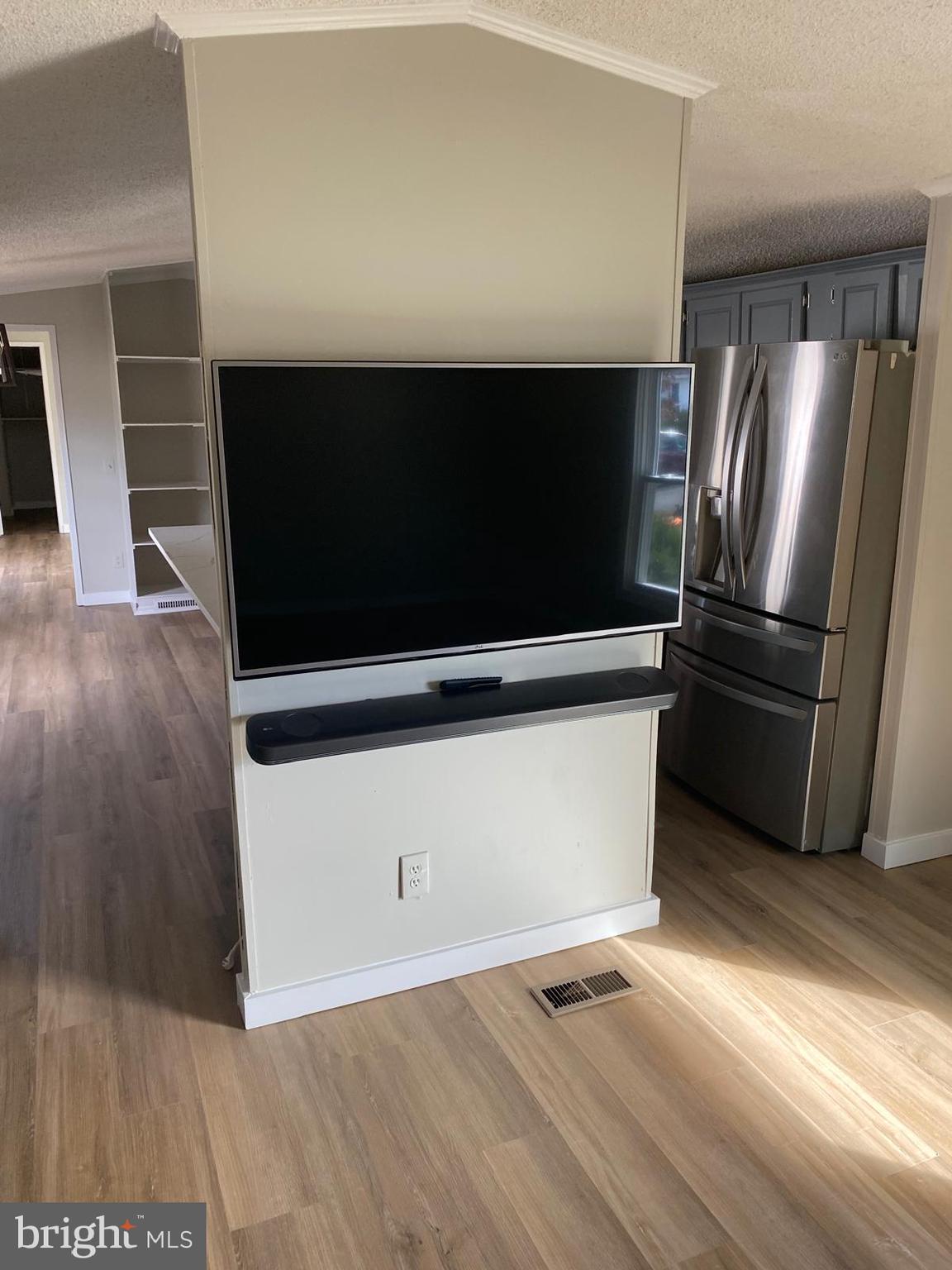 BOONES ESTATES - Residential