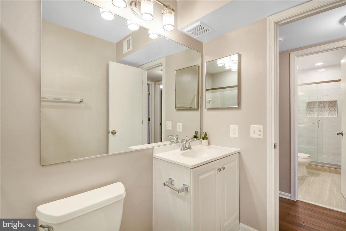 LONGMEAD CROSSING - Residential