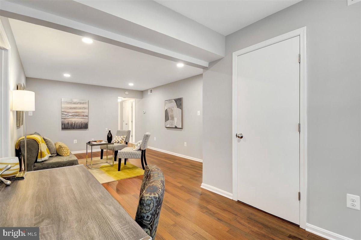 LONGMEAD CROSSING - Residential