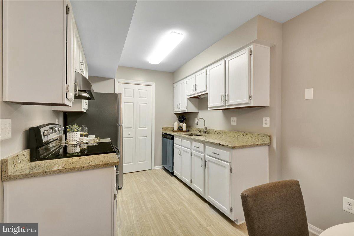 LONGMEAD CROSSING - Residential