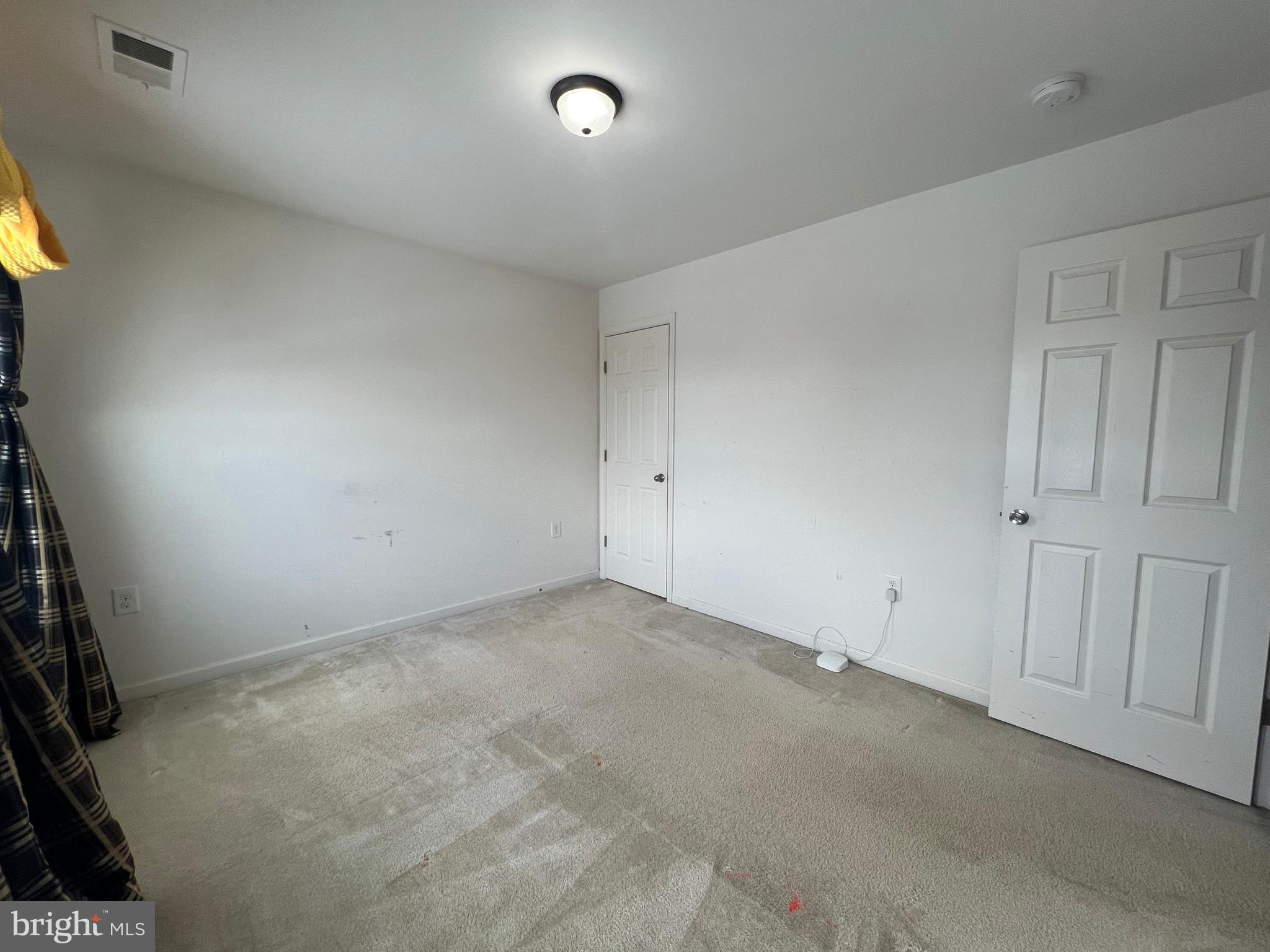 BENTWOOD ESTATES - Residential Lease