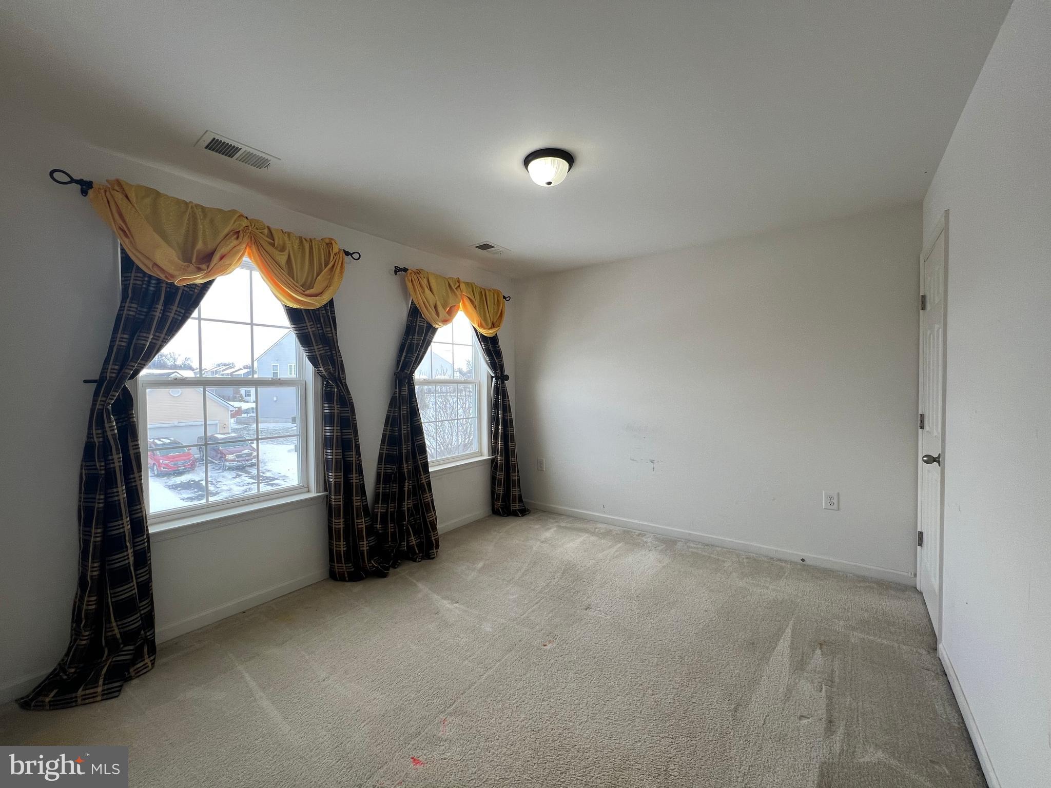 BENTWOOD ESTATES - Residential Lease