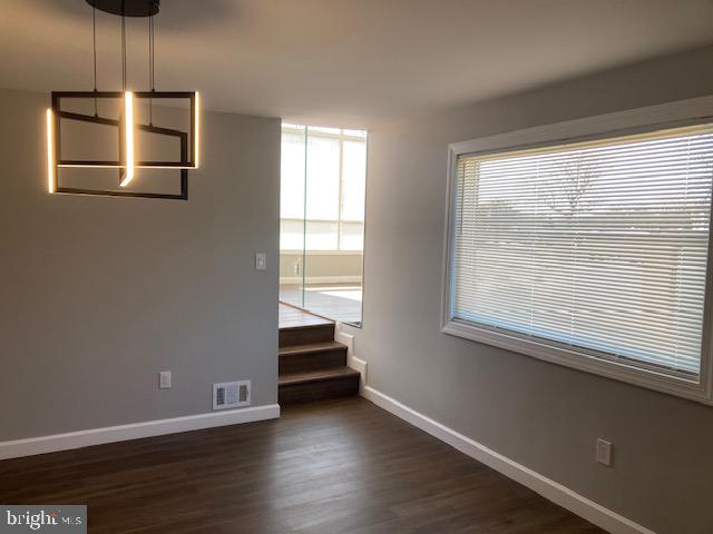 WEST FOREST PARK - Residential