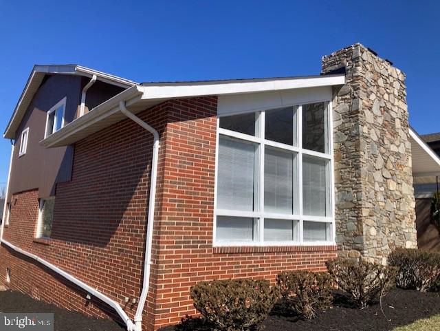 WEST FOREST PARK - Residential