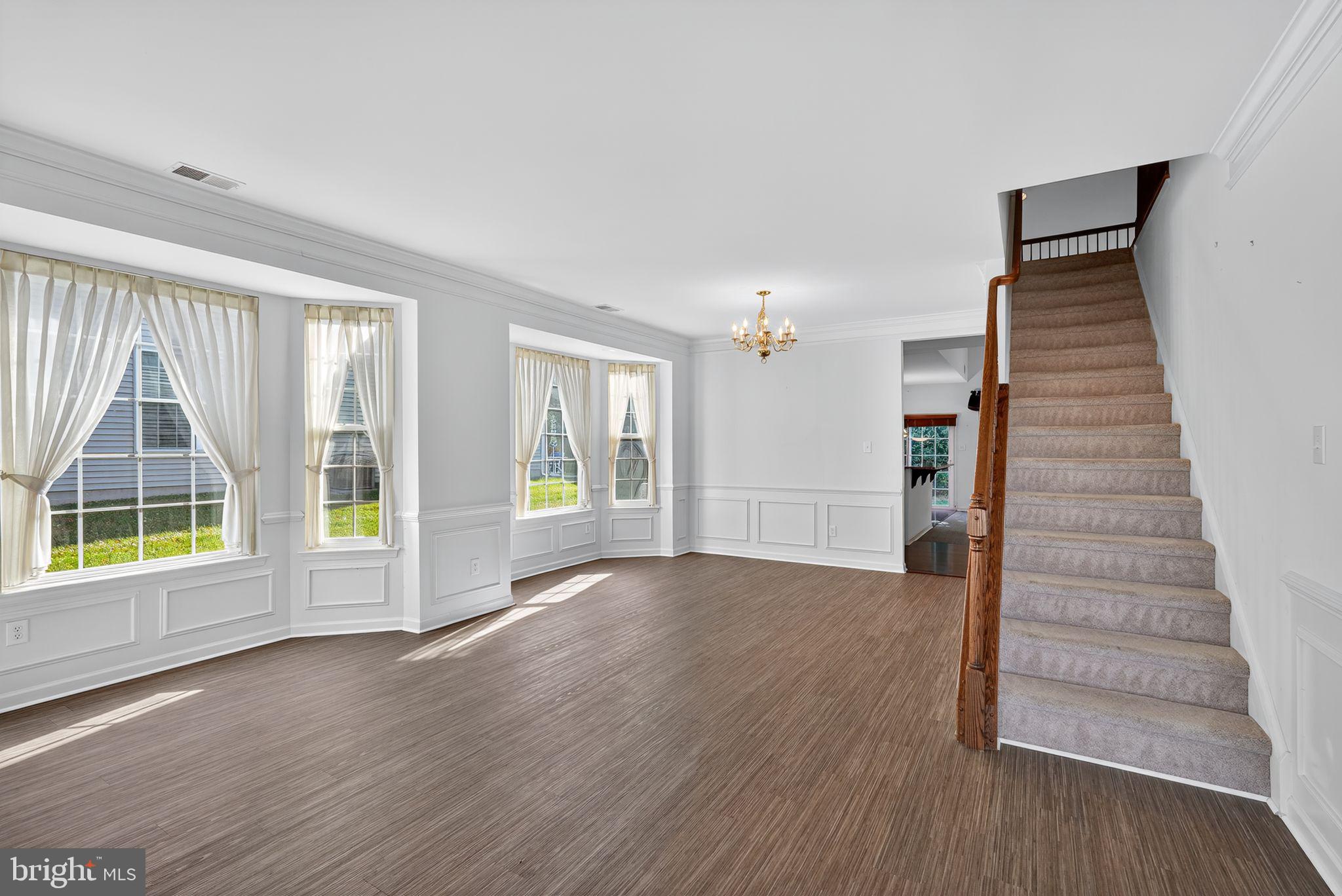 VILLAGES AT HILLVIEW - Residential