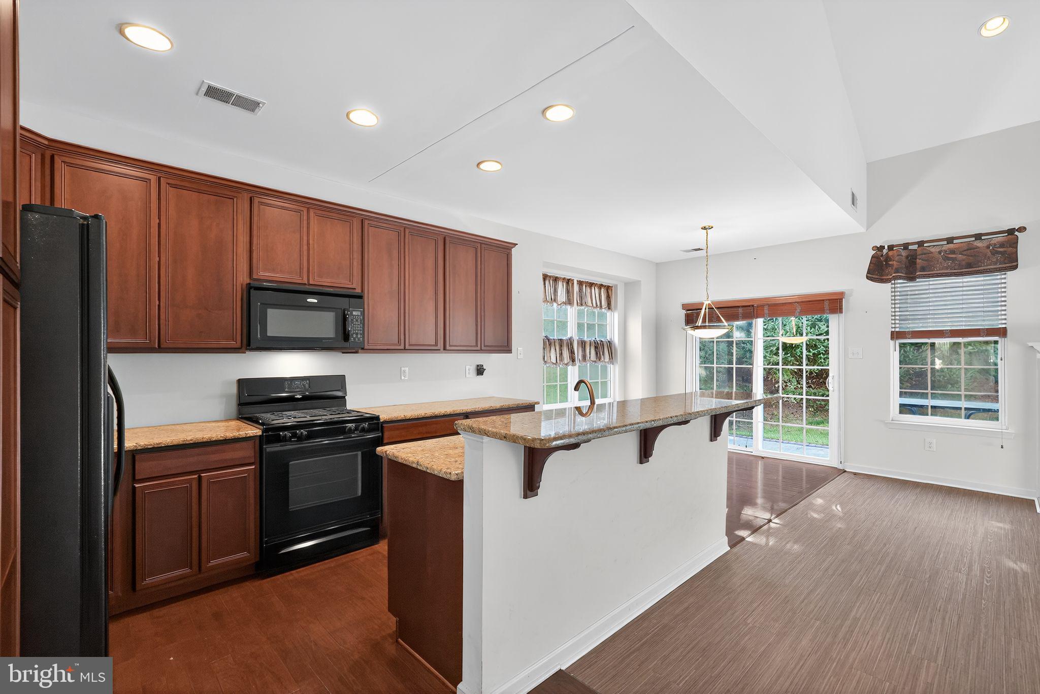 VILLAGES AT HILLVIEW - Residential