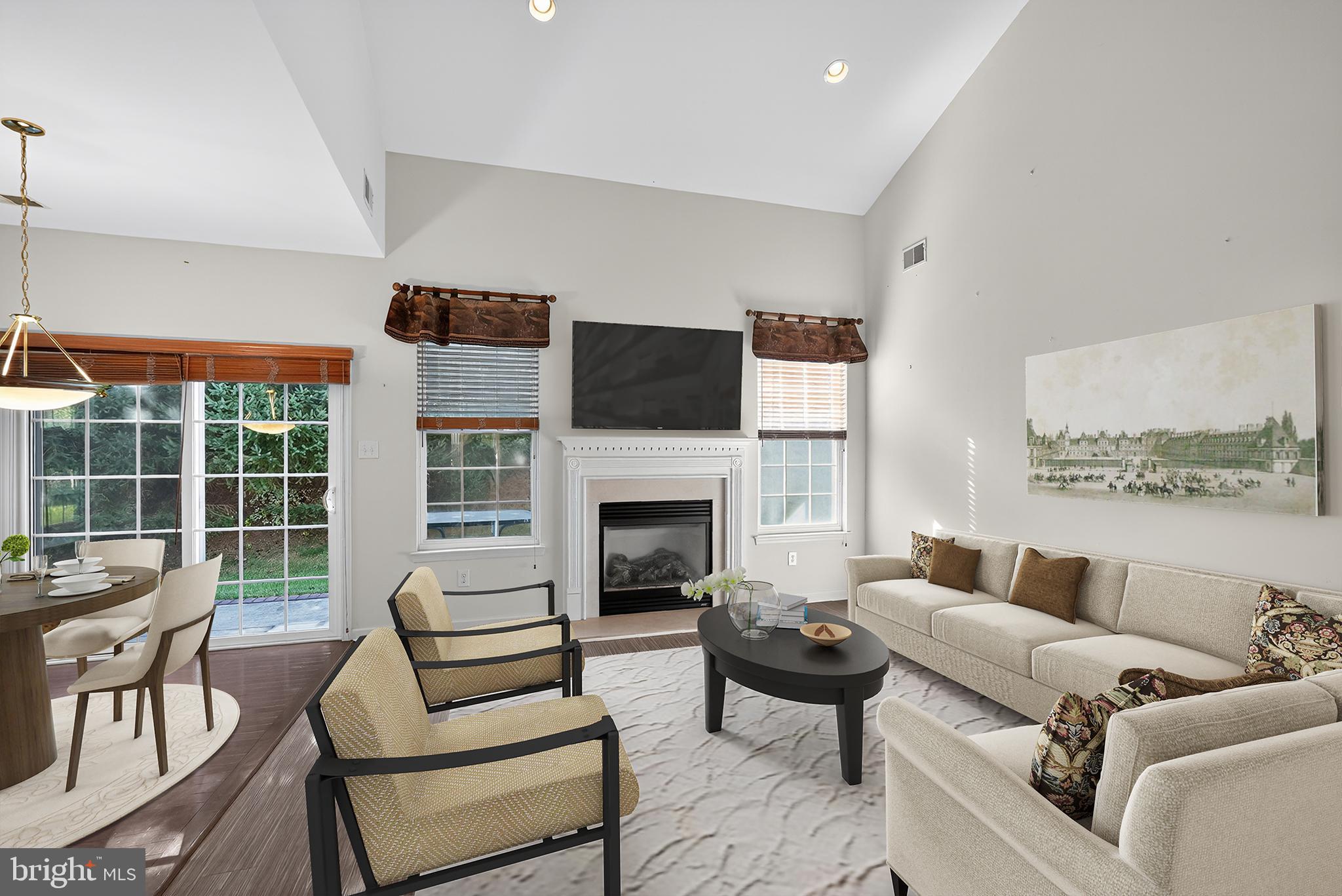 VILLAGES AT HILLVIEW - Residential