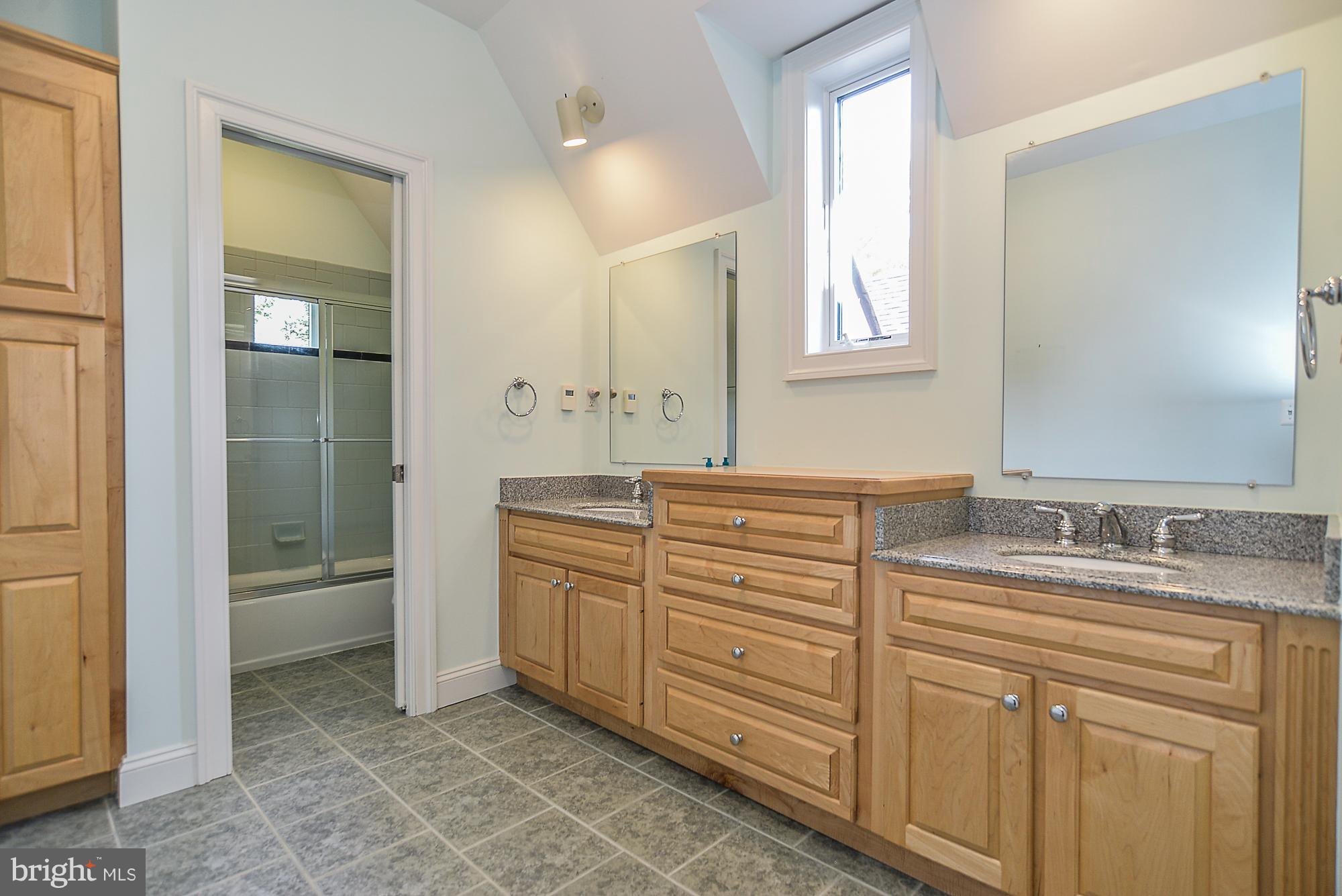 AUTUMN OAKS ESTATES - Residential