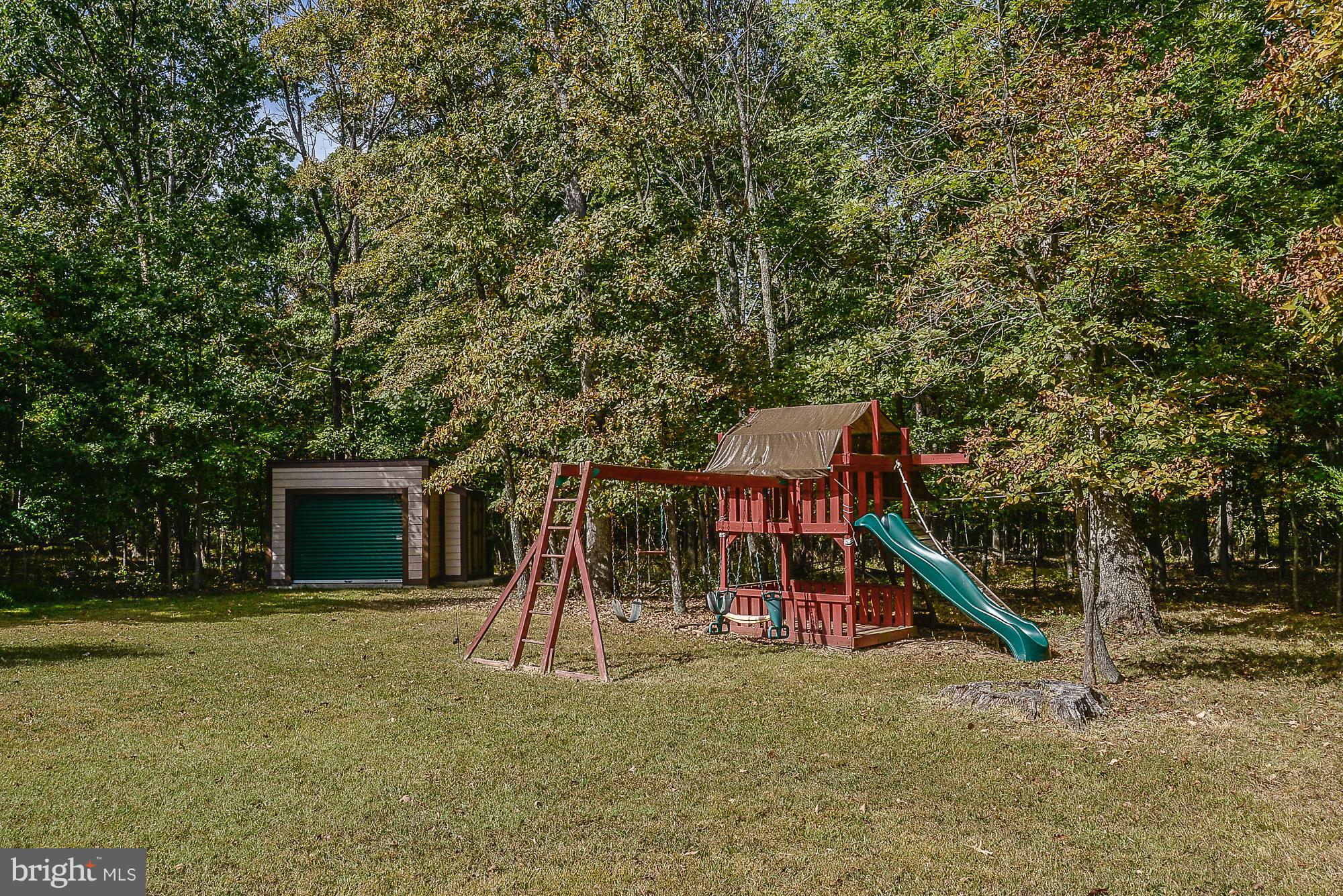 AUTUMN OAKS ESTATES - Residential