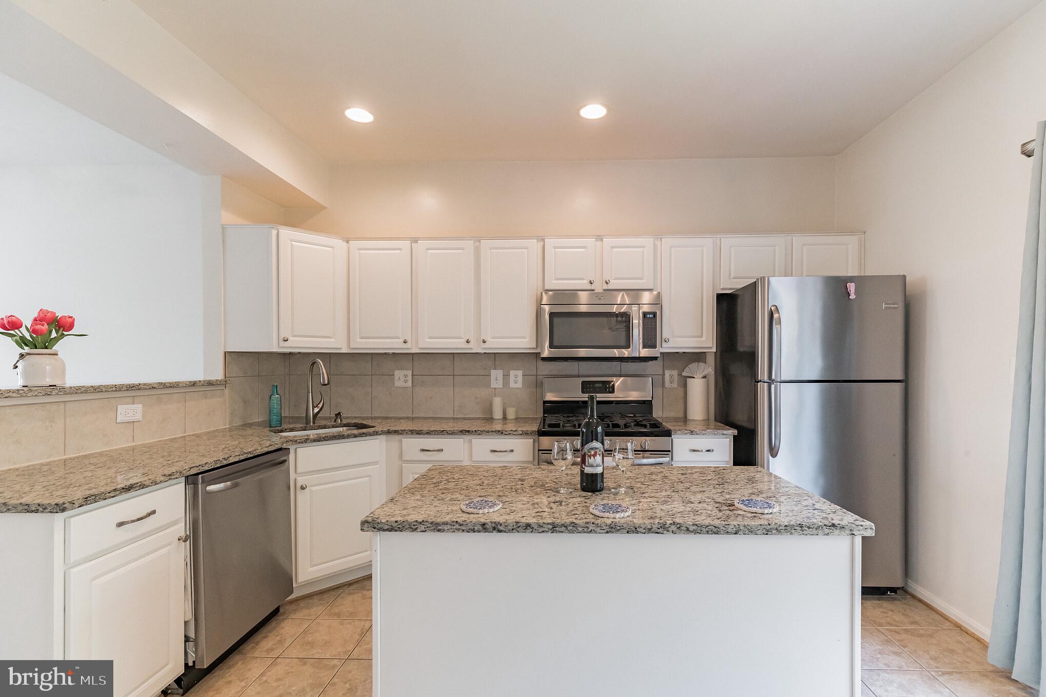 SHERBROOKE - Residential