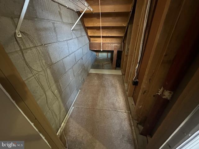 NORTH GATE HALL - Residential Lease