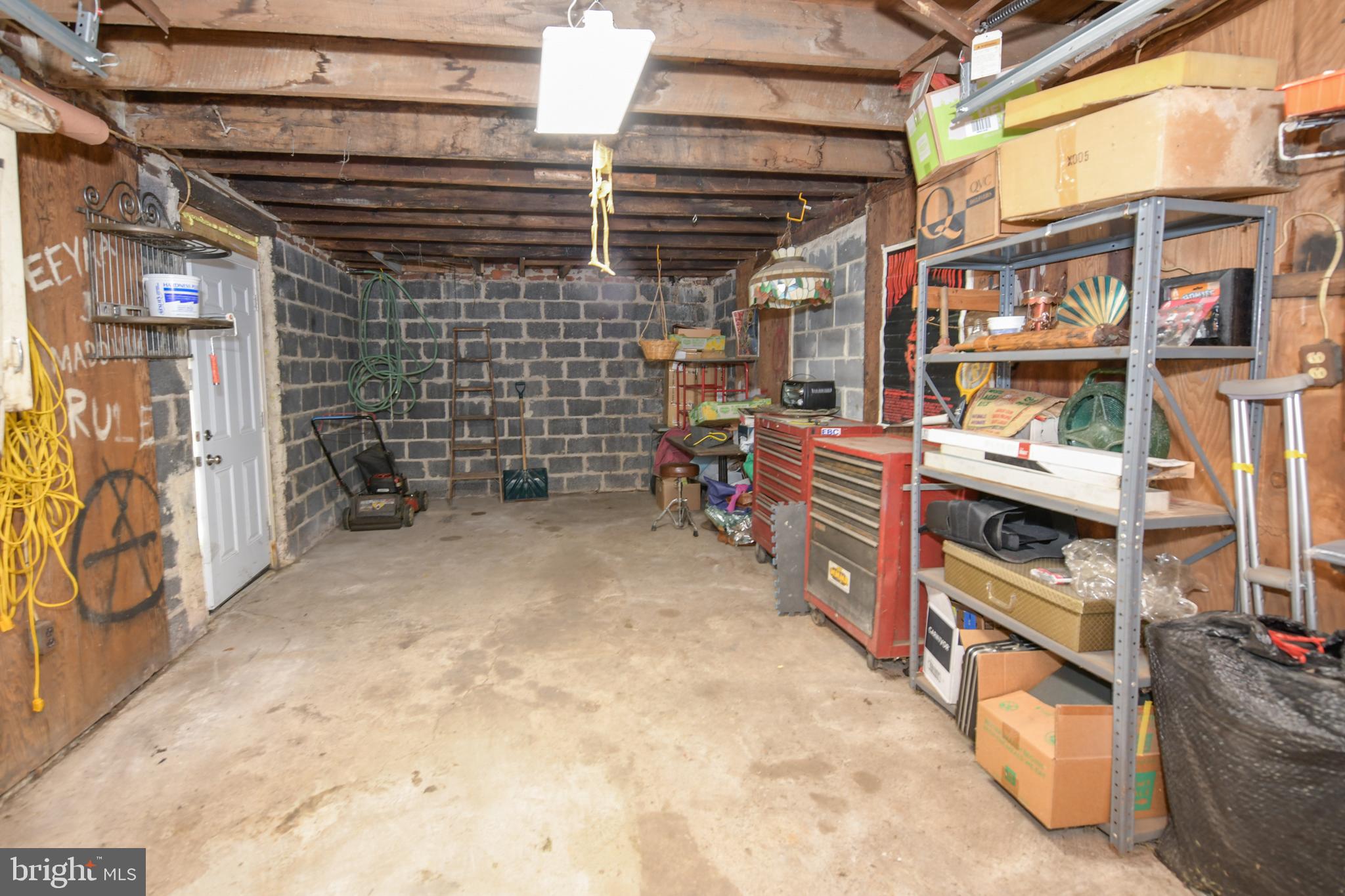 BRIDESBURG - Residential