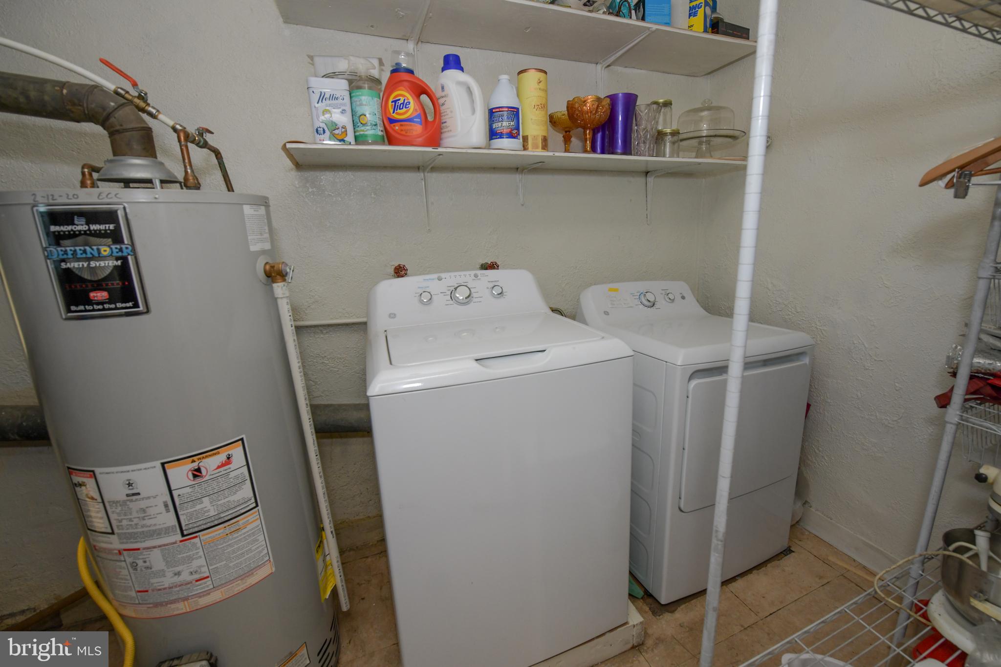 BRIDESBURG - Residential