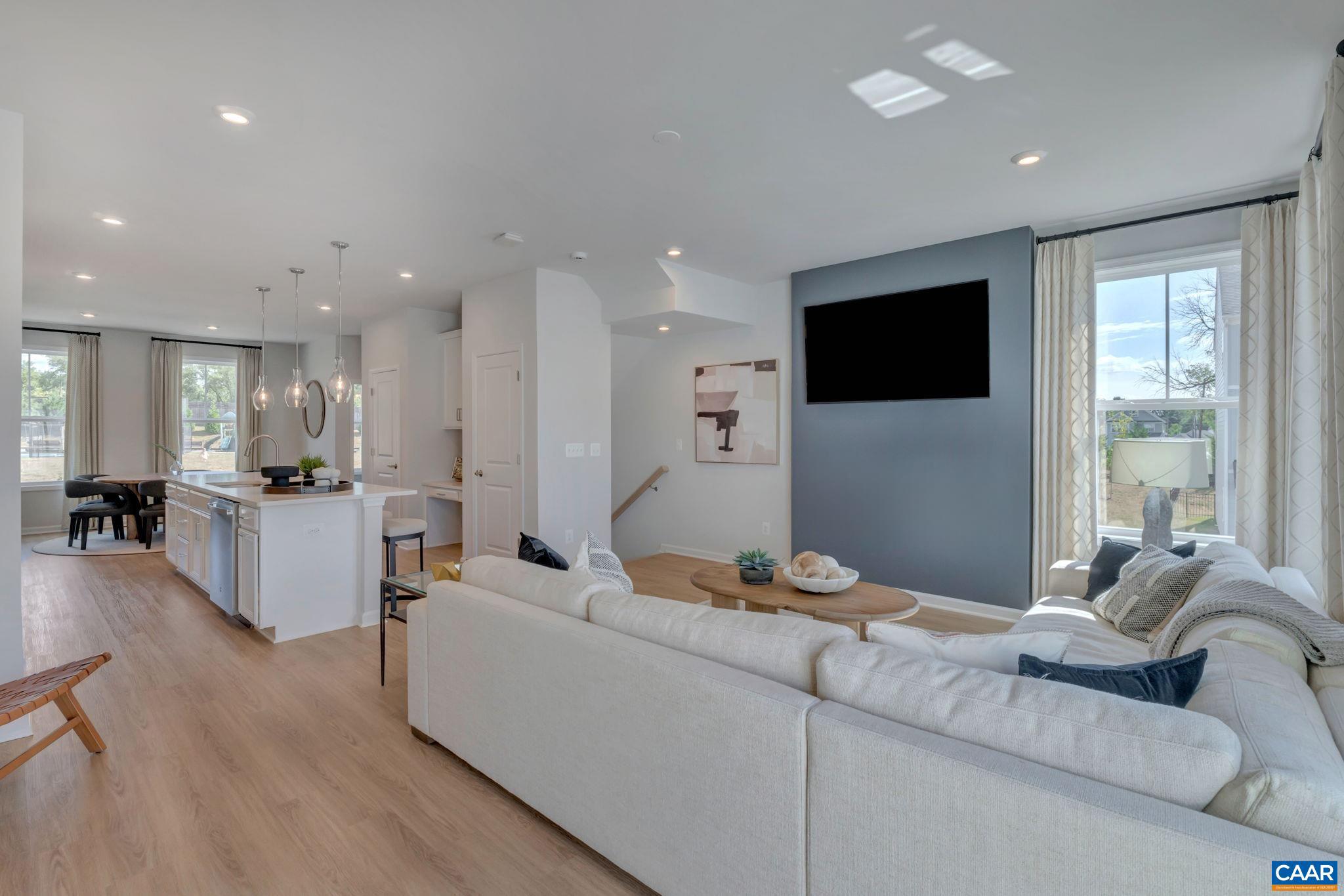 PLEASANT GREEN - Residential