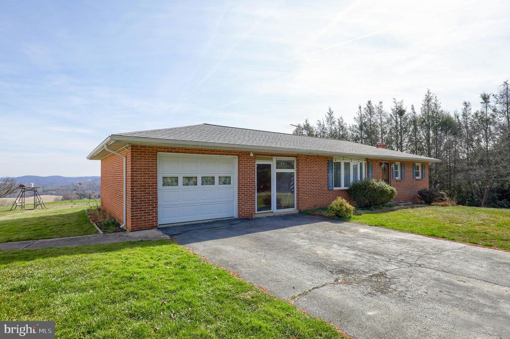 Photo of 237 OAK RD, CONESTOGA, PA 17516 (MLS # PALA2031346)