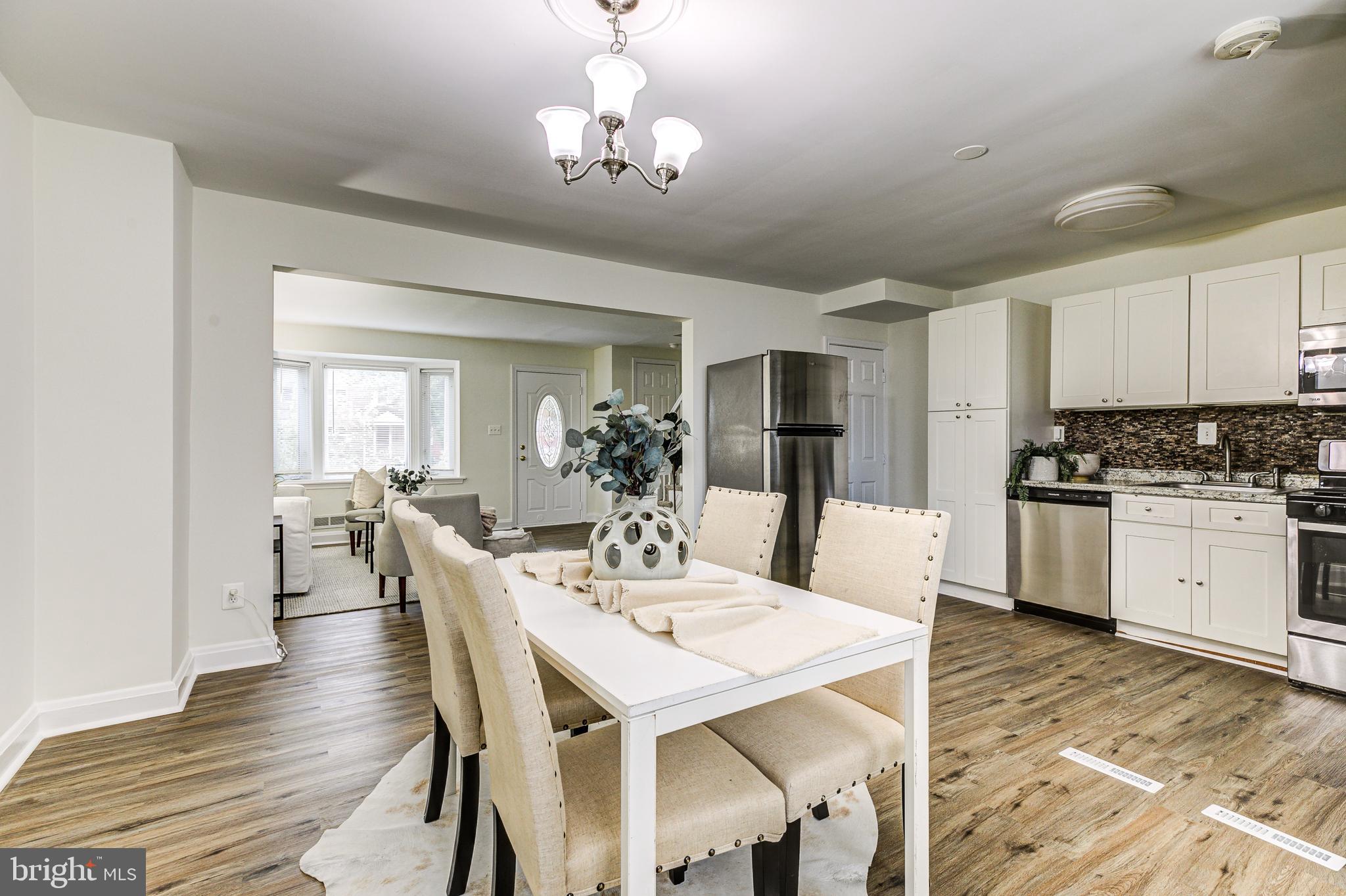 GLEN OAKS - Residential