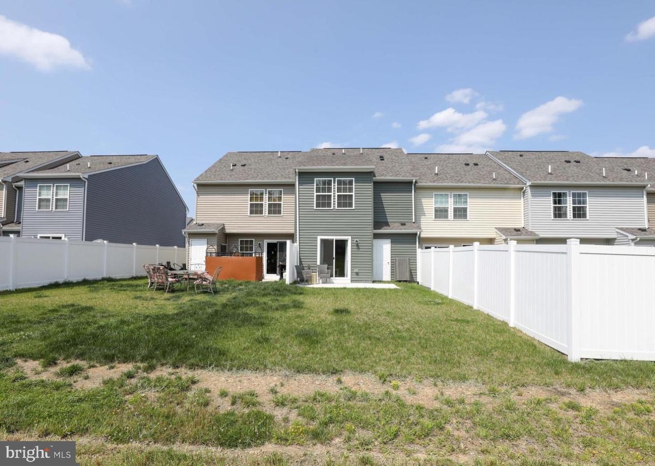 WHISPERING PINES - Residential Lease