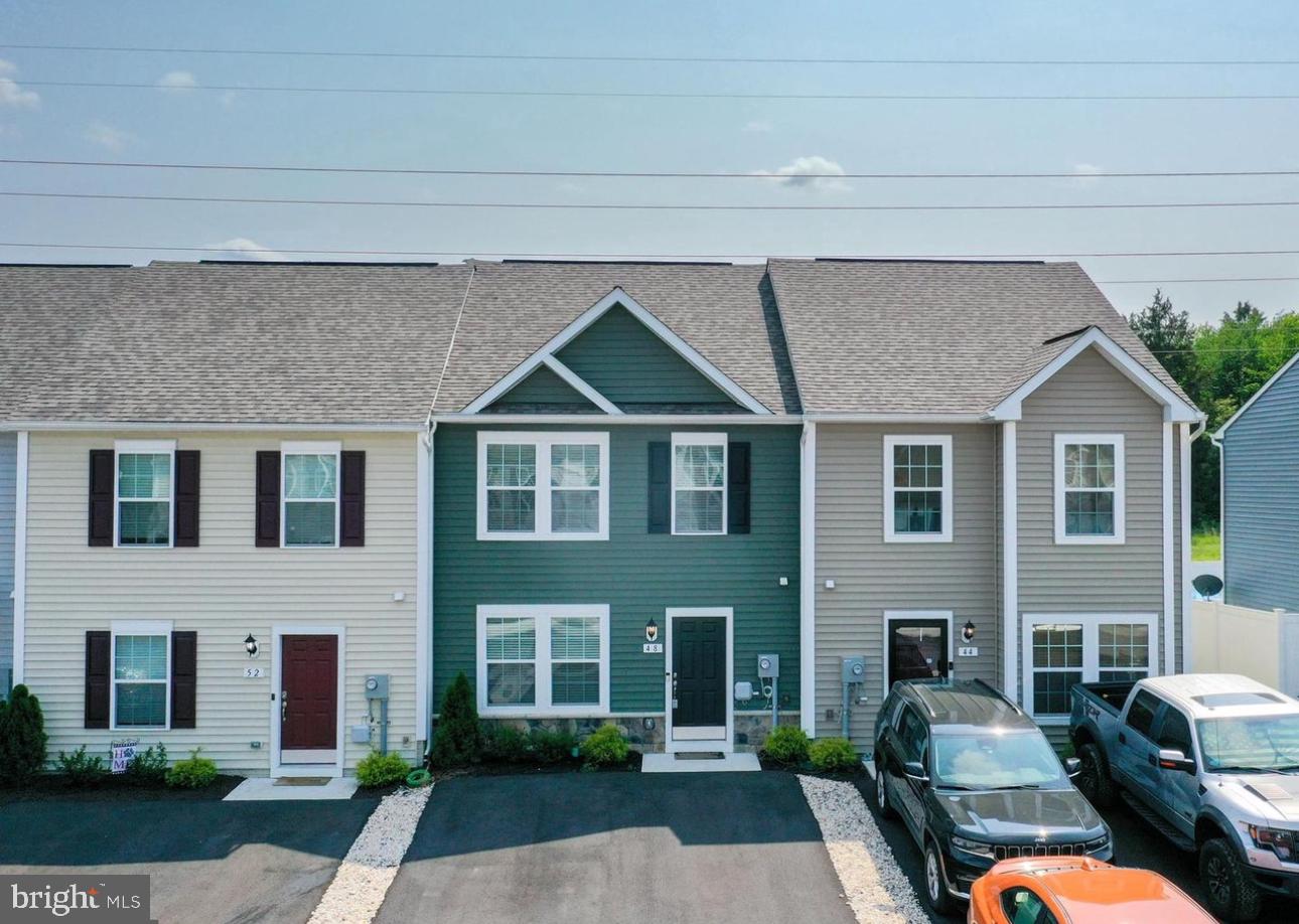 WHISPERING PINES - Residential Lease