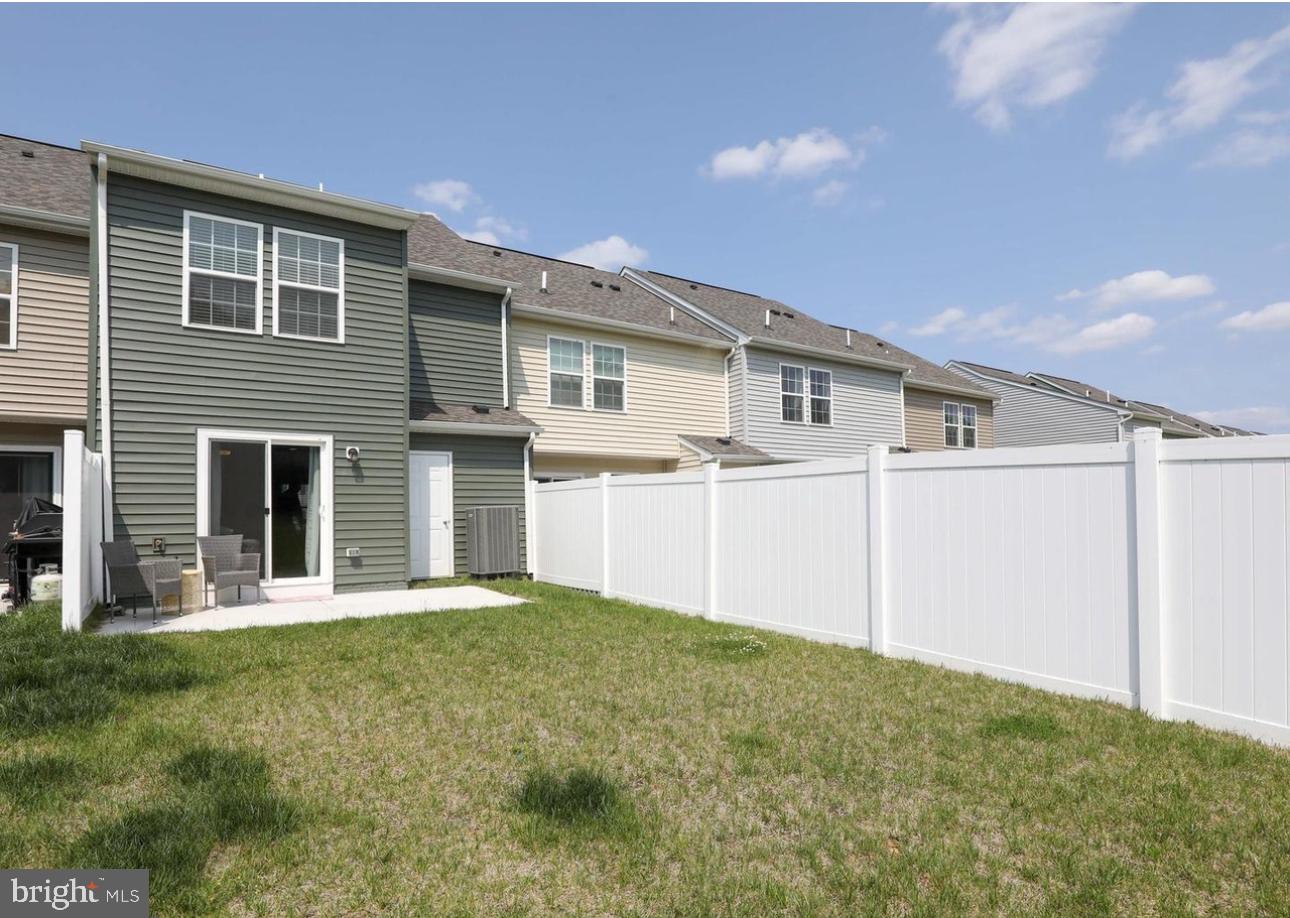 WHISPERING PINES - Residential Lease