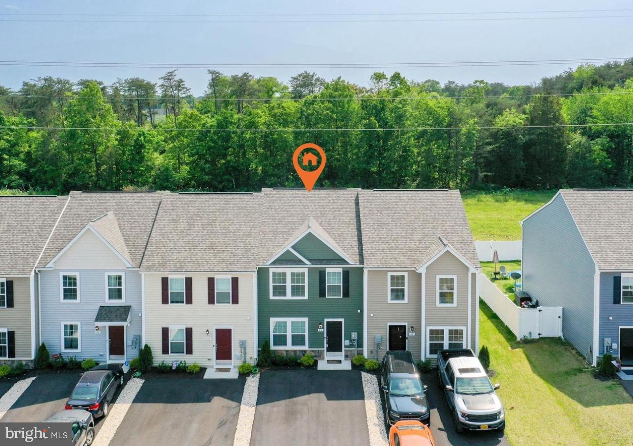 WHISPERING PINES - Residential Lease