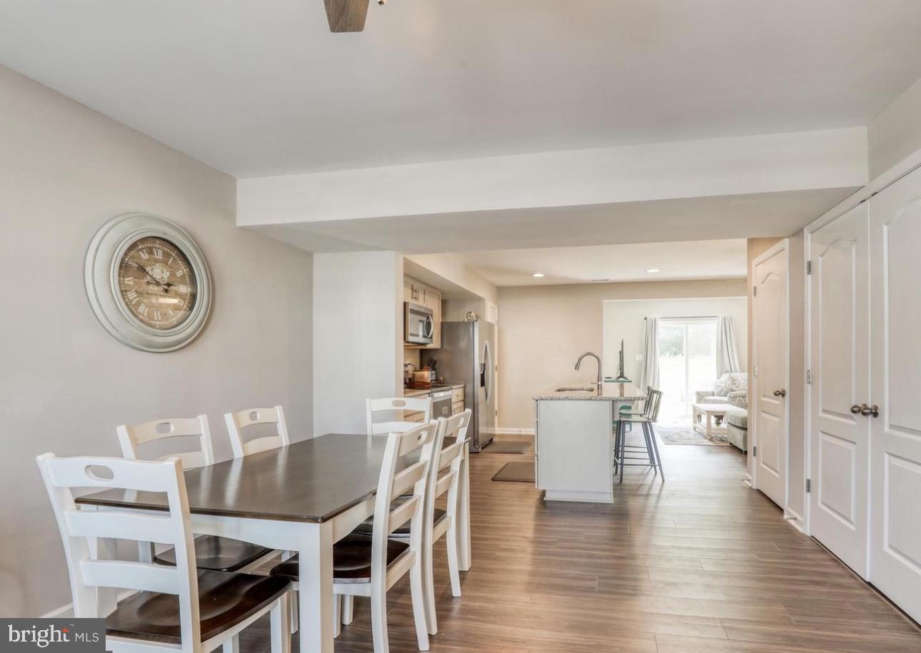 WHISPERING PINES - Residential Lease