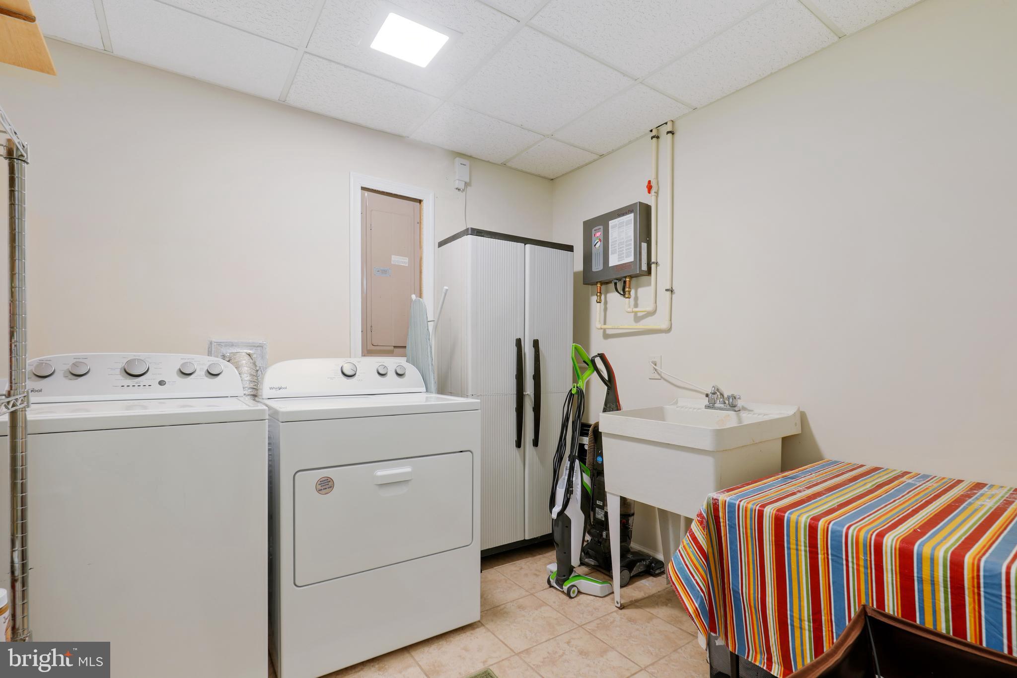 CLEARVIEW HEIGHTS - Residential