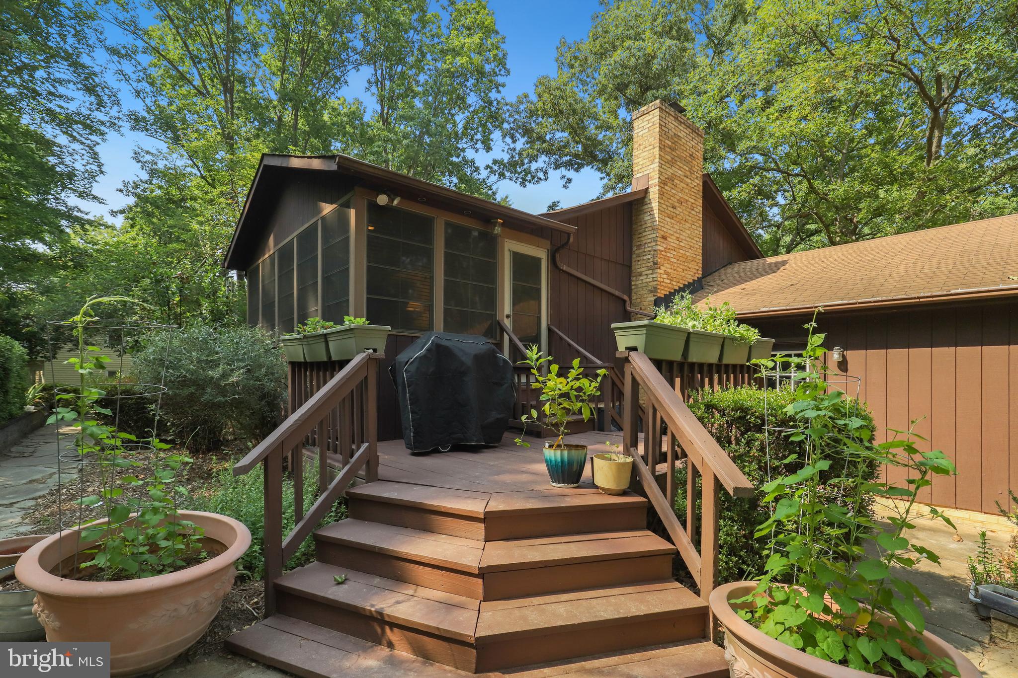 CLEARVIEW HEIGHTS - Residential