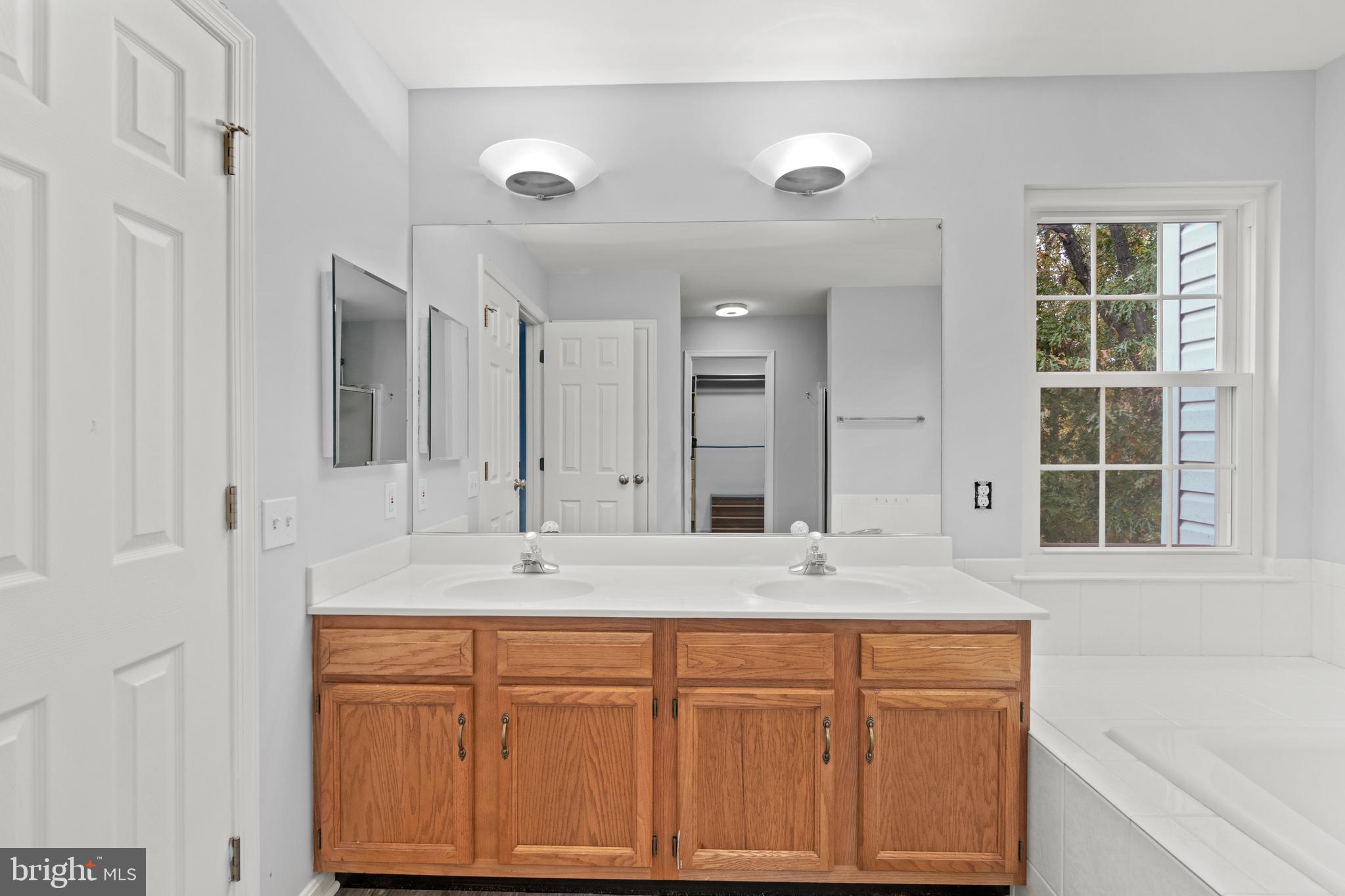 SHIPLEY HEIGHTS - Residential