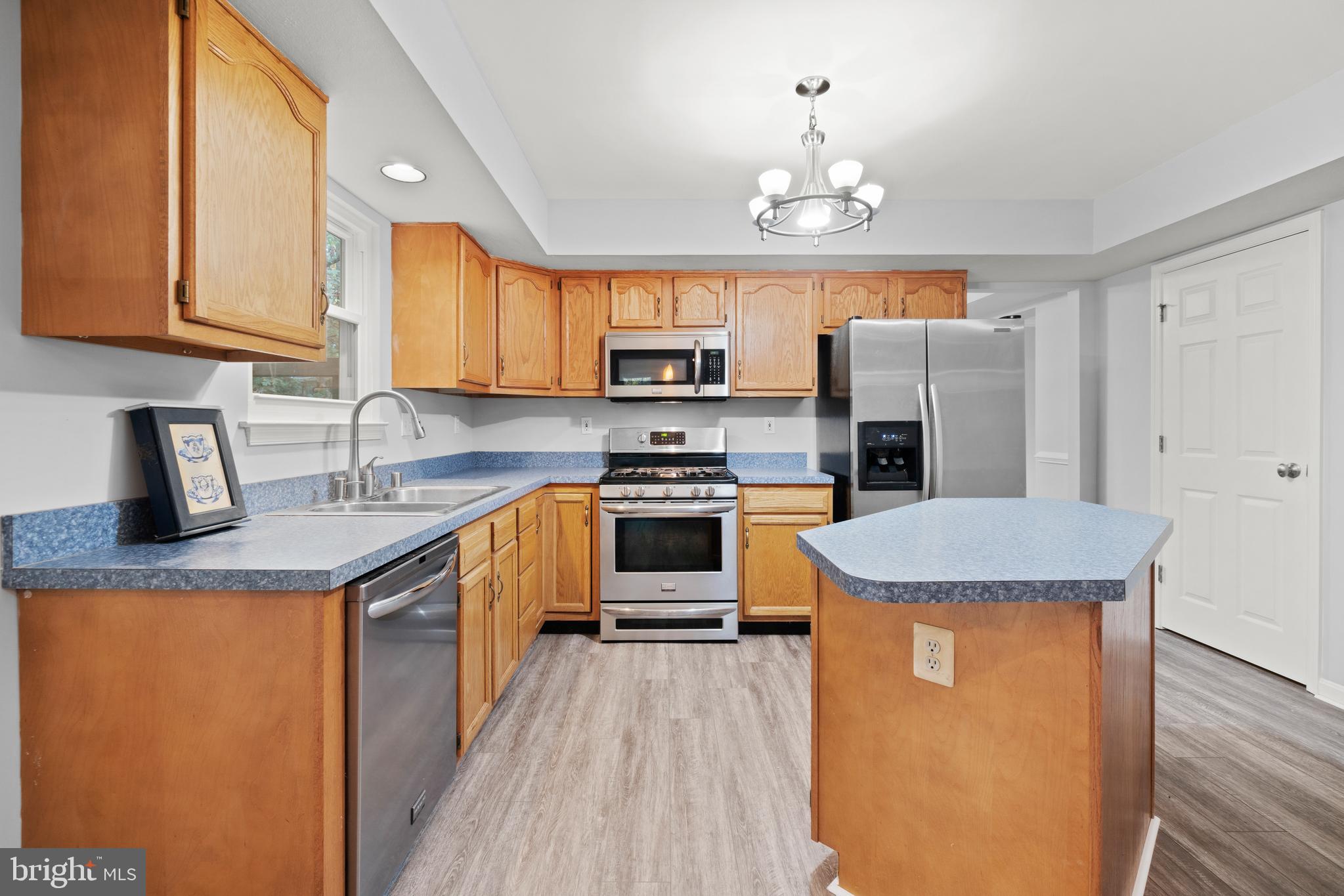 SHIPLEY HEIGHTS - Residential