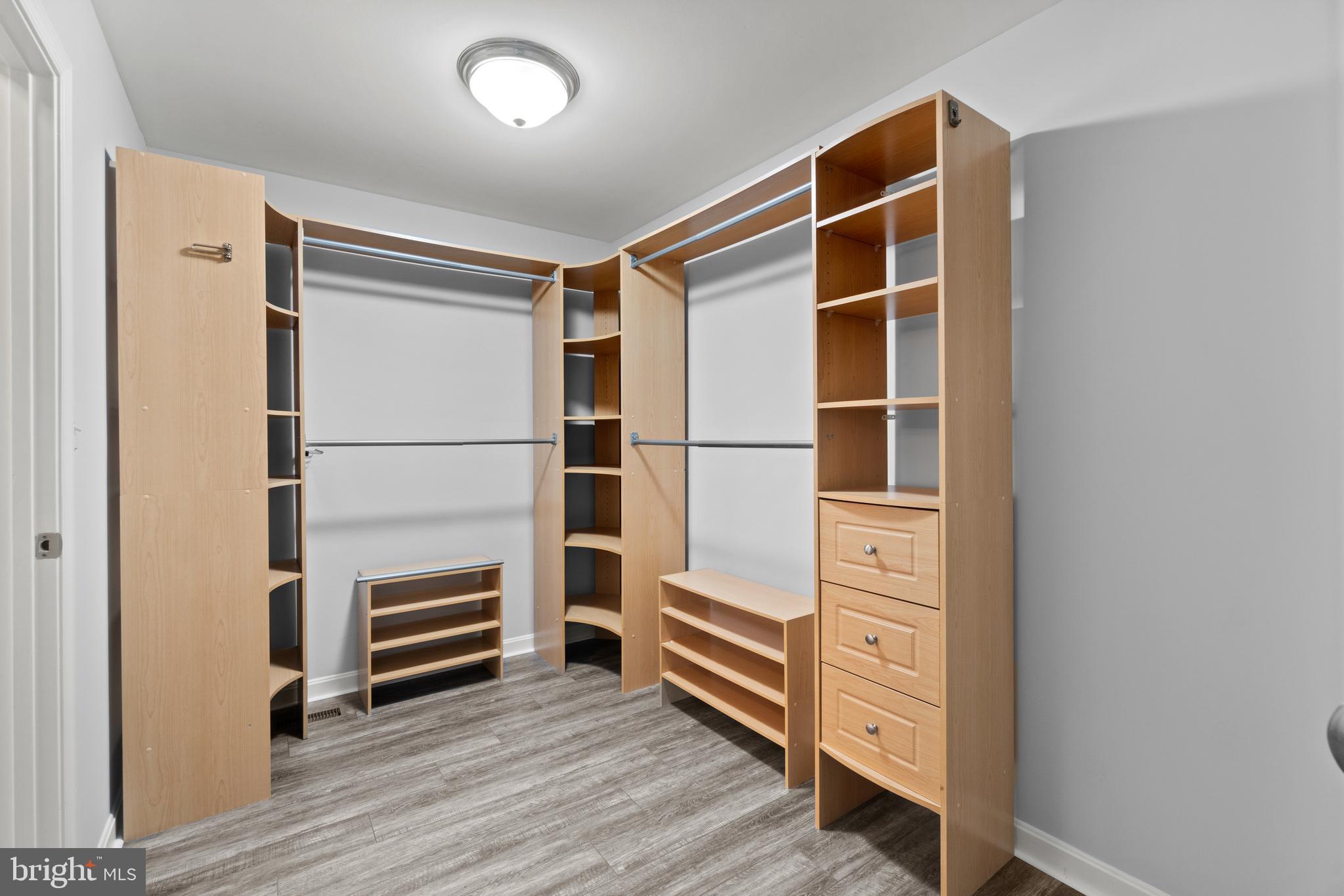 SHIPLEY HEIGHTS - Residential