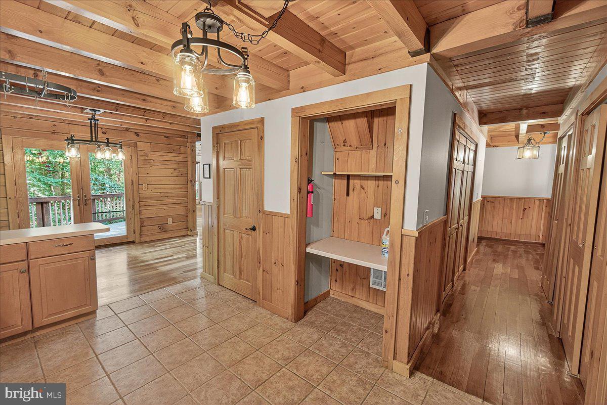 SUGARLOAF ESTATES - Residential