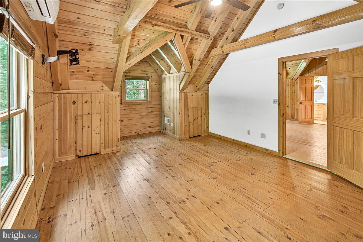 SUGARLOAF ESTATES - Residential