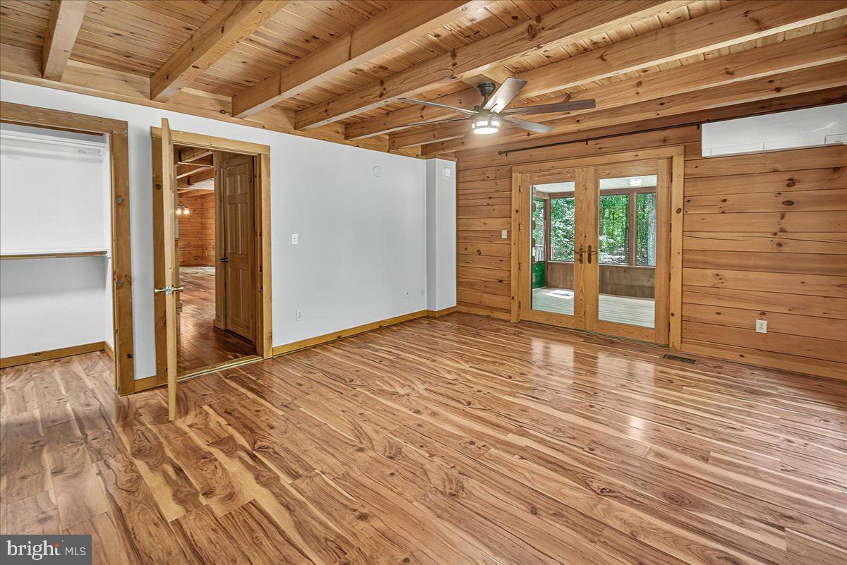 SUGARLOAF ESTATES - Residential