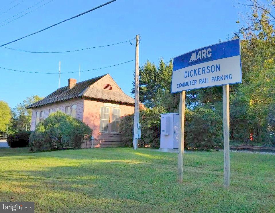 SUGARLOAF ESTATES - Residential