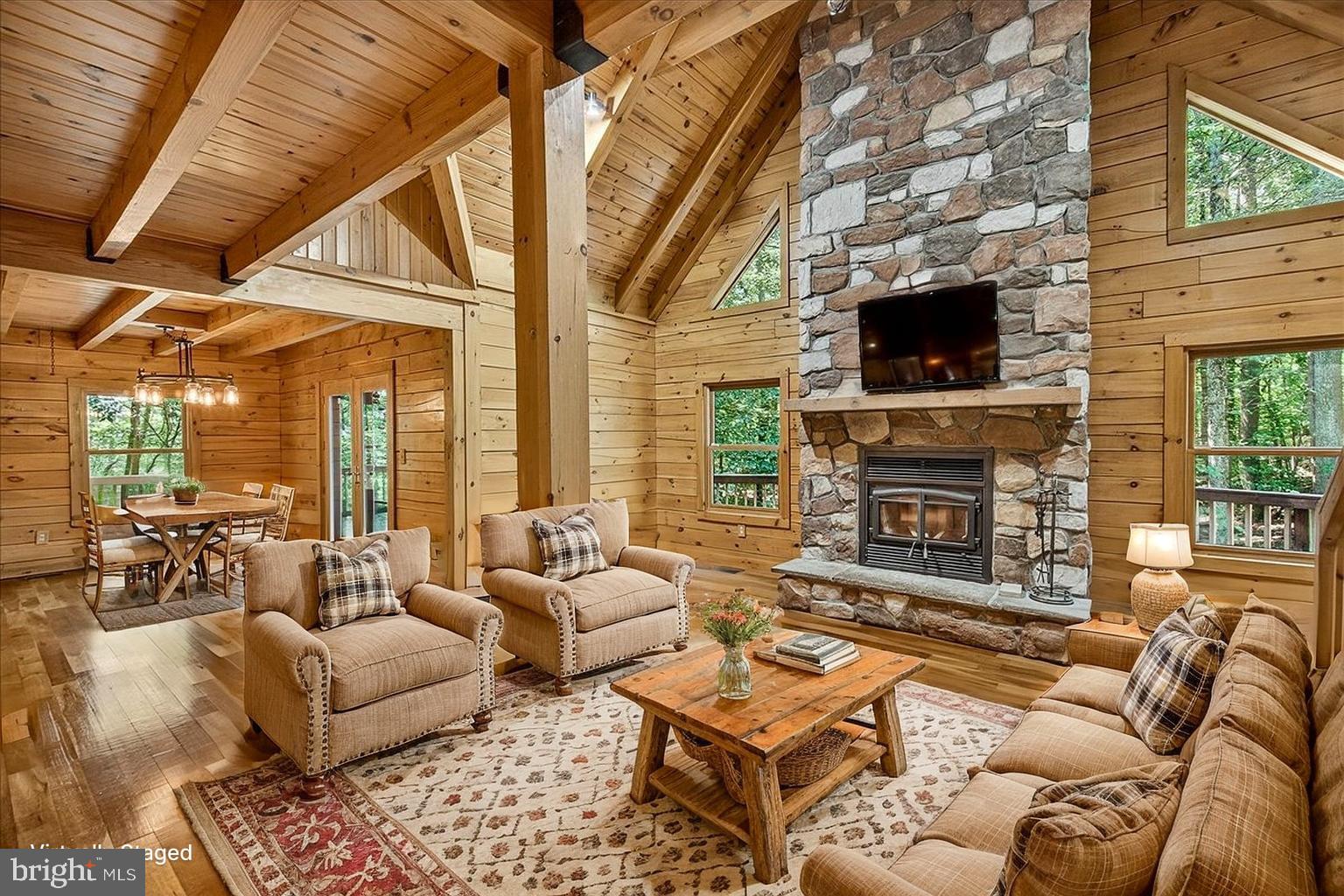 SUGARLOAF ESTATES - Residential