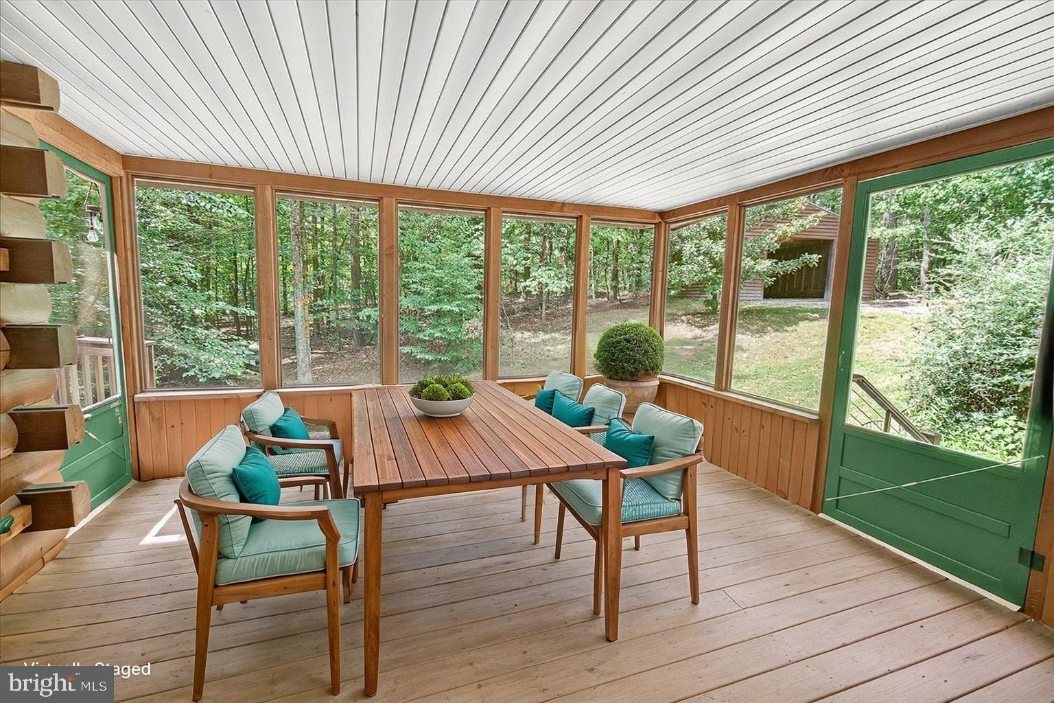 SUGARLOAF ESTATES - Residential