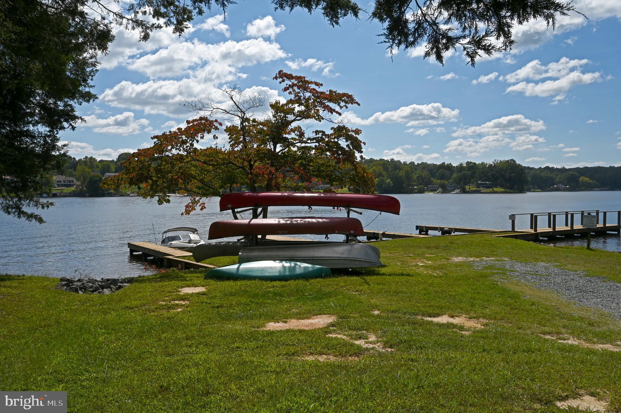 BLUE RIDGE SHORES - Residential